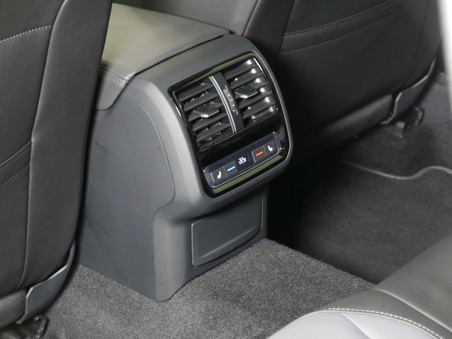 Volkswagen Arteon 2.0 TSI 140 kW Elegance