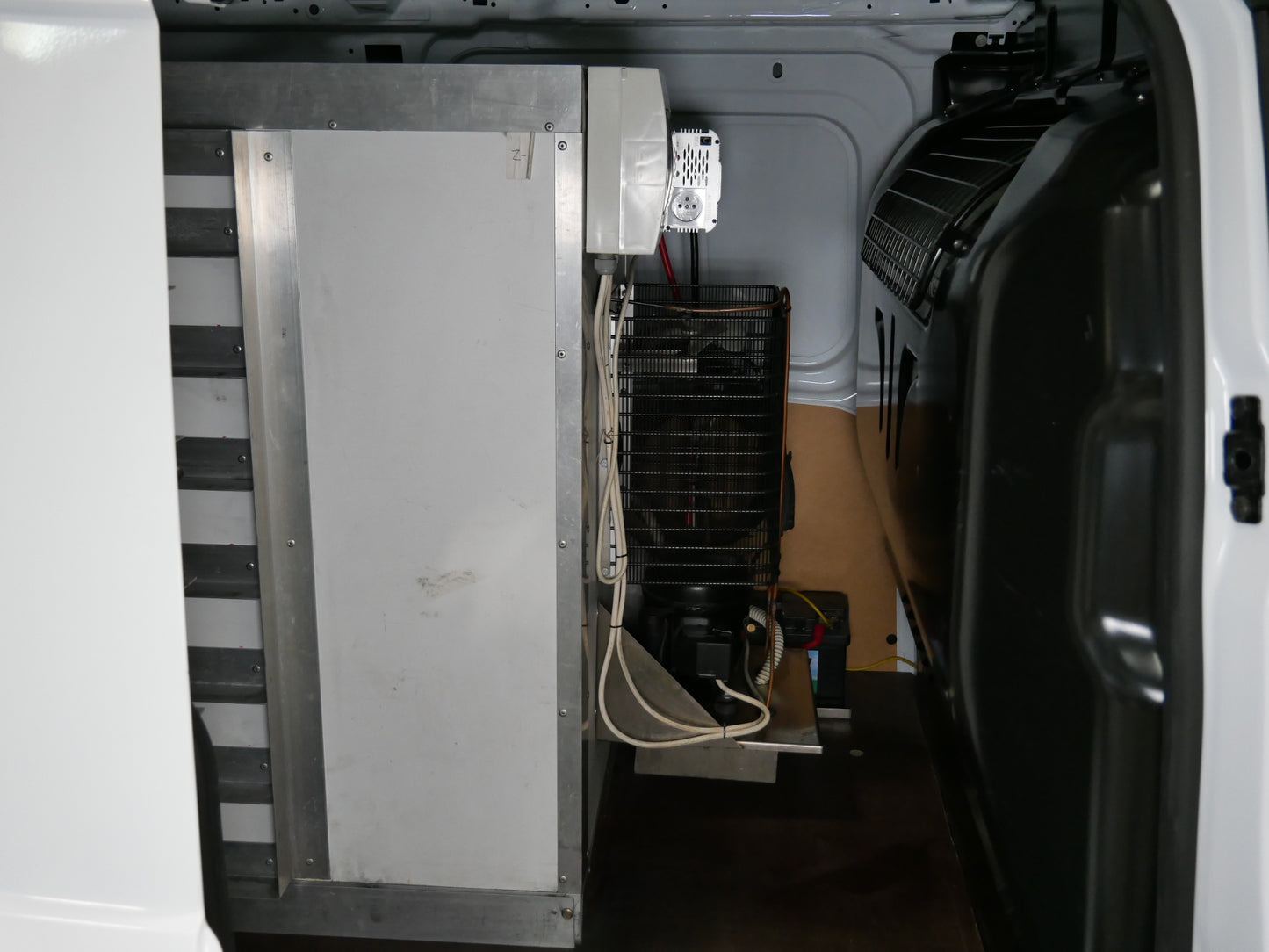 Ford Transit Connect (užitkové) 1.5 TDCI 88 kW
