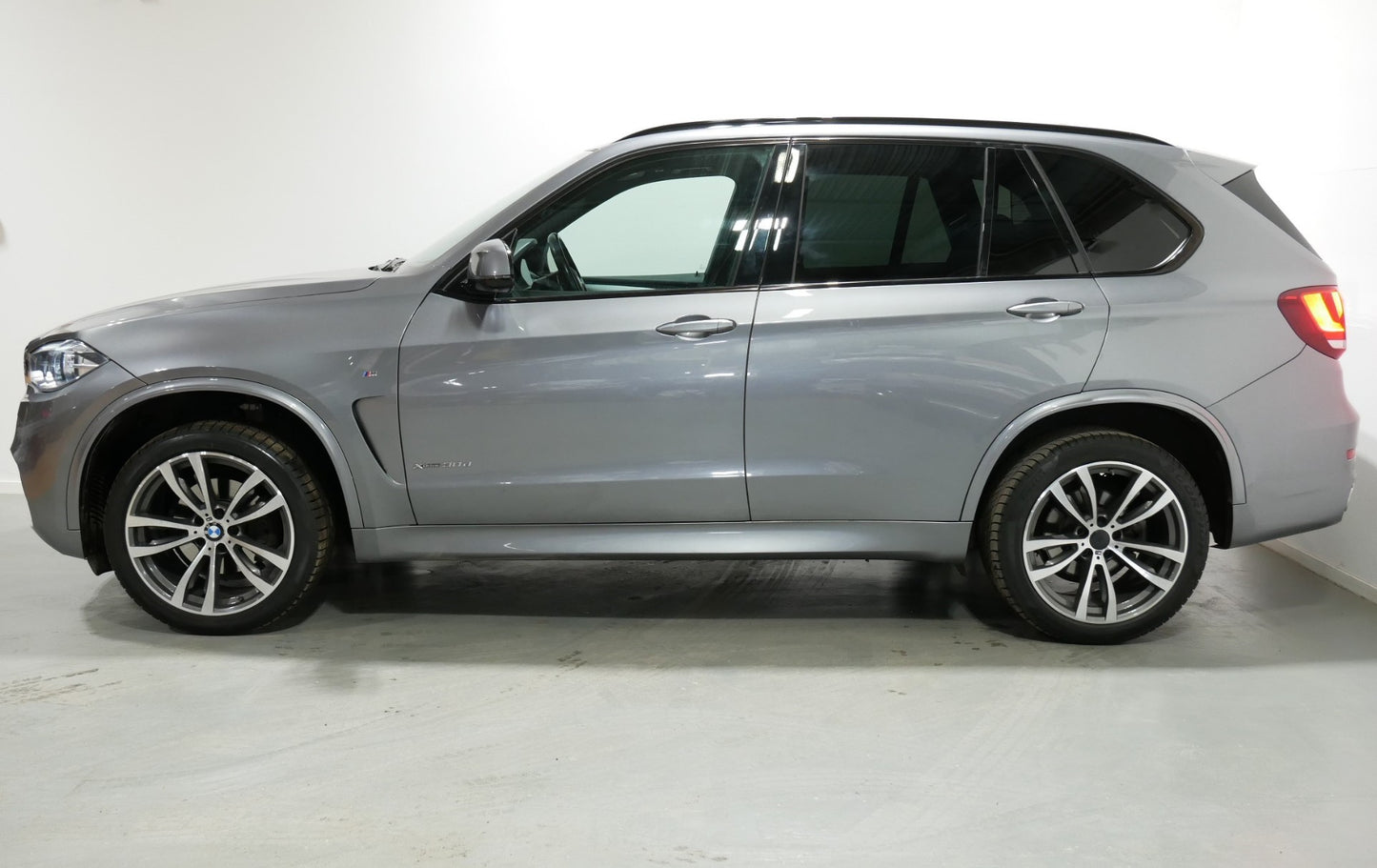 BMW X5 30D 190 kW xDrive M paket