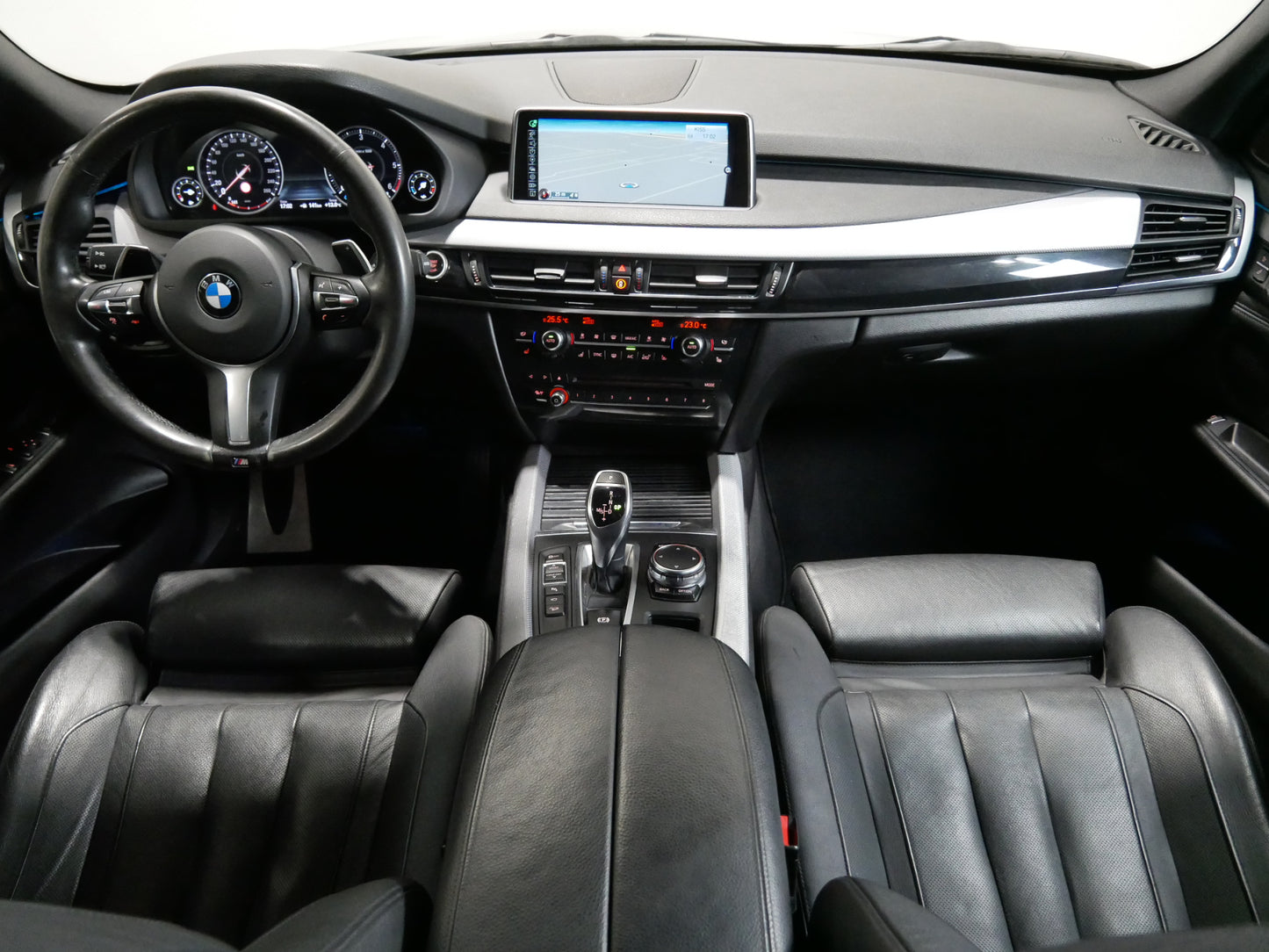 BMW X5 30D 190 kW xDrive M paket