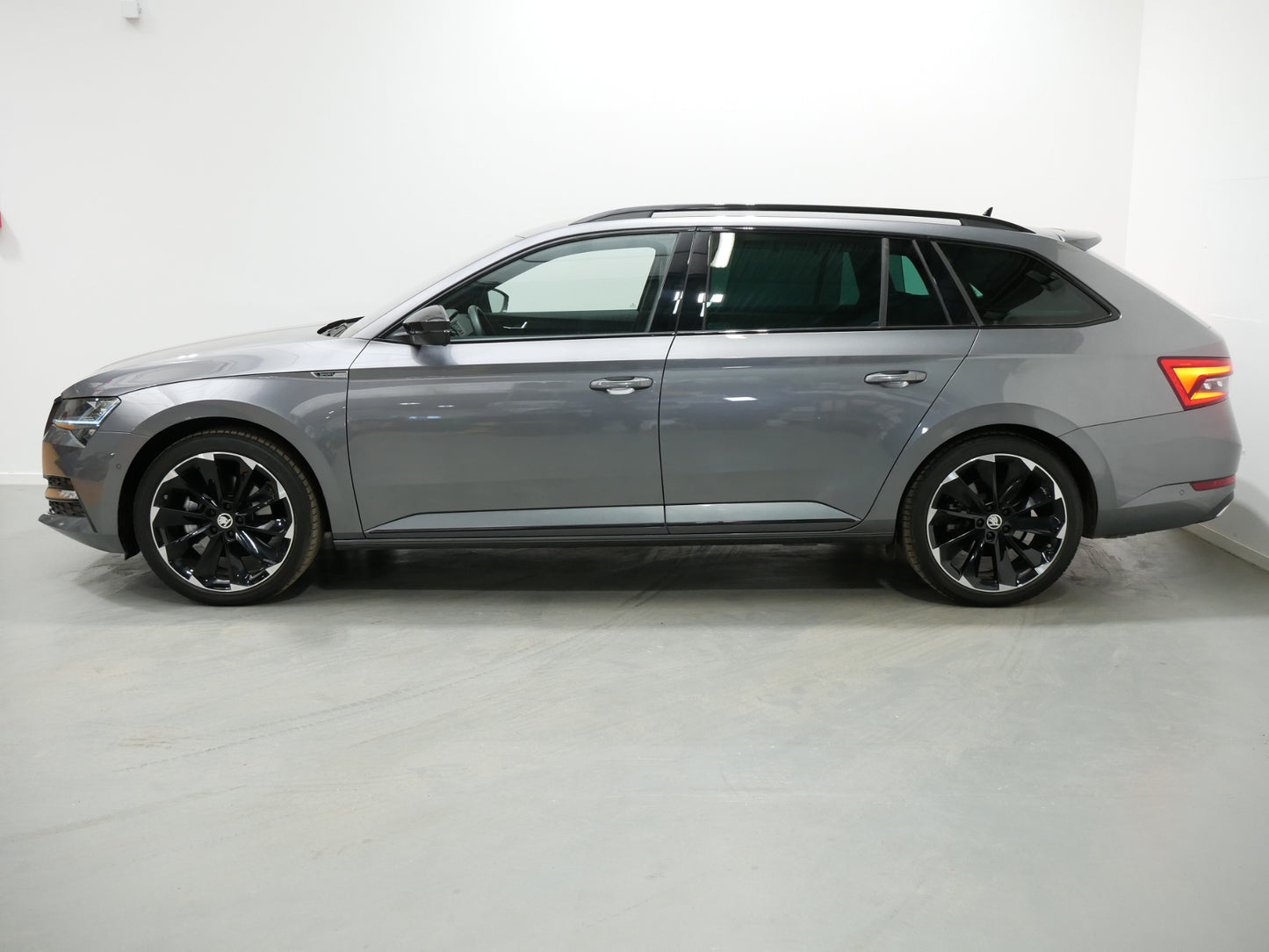 Škoda Superb 2.0 TDI 147 kW Sportline