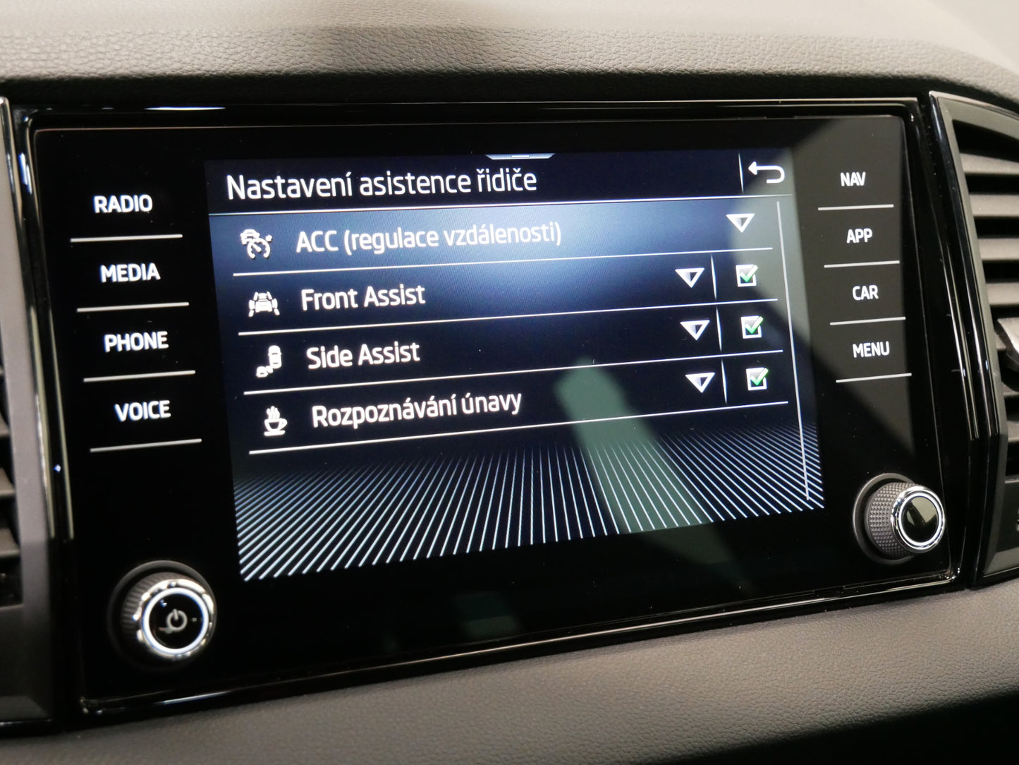 Škoda Karoq 2.0 TDI 110 kW Sportline
