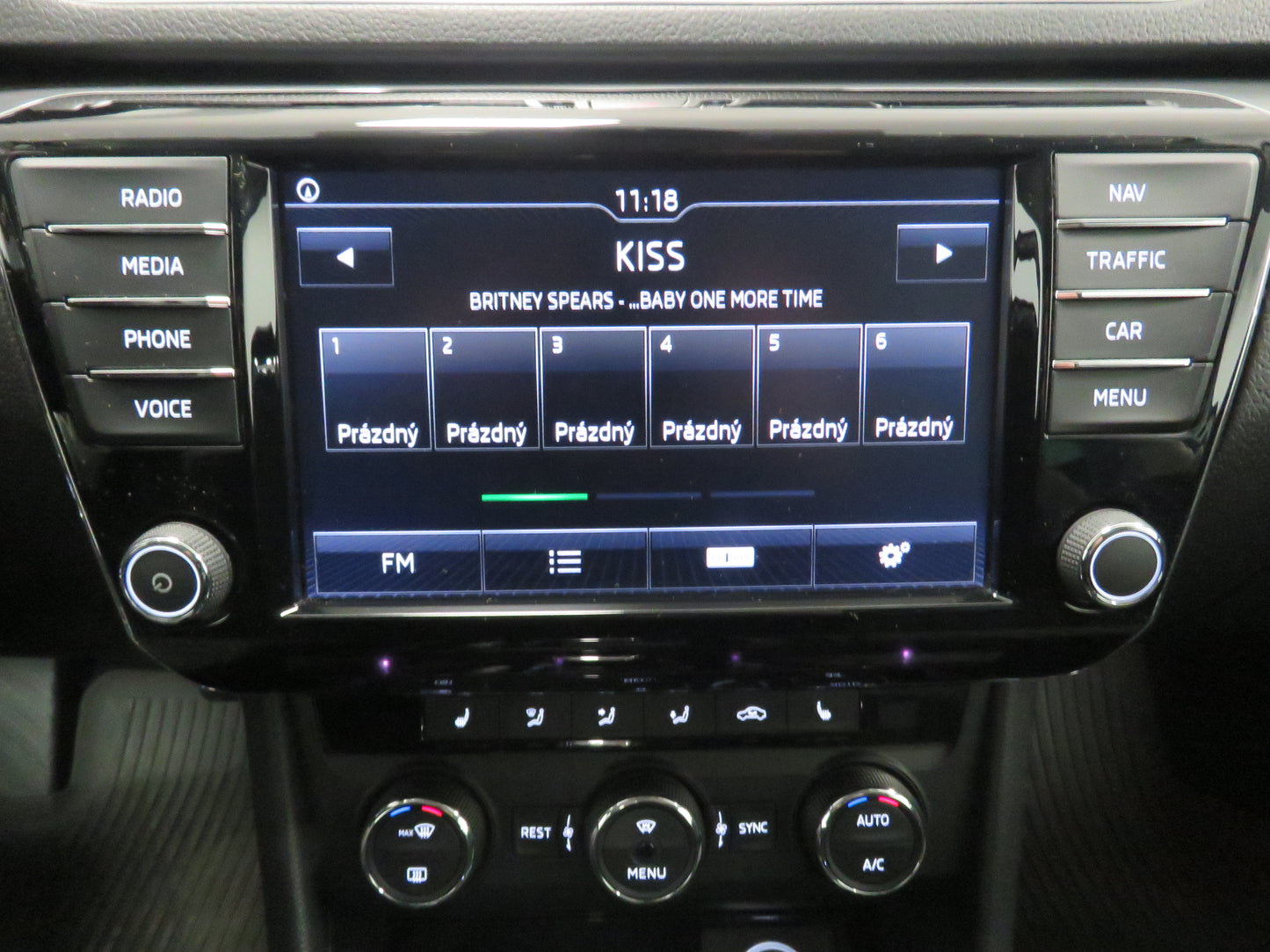 Škoda Superb 2.0 TDI Style Plus Paket Komfort
