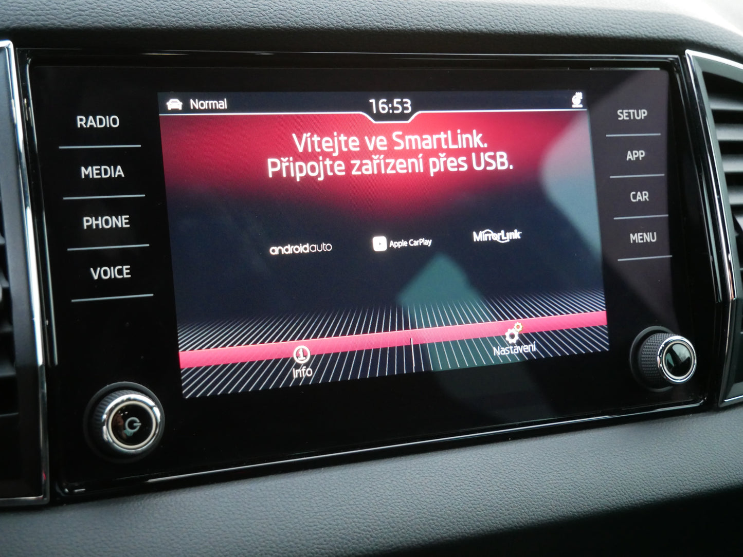 Škoda Karoq 1.5 TSI 110 kW Sportline
