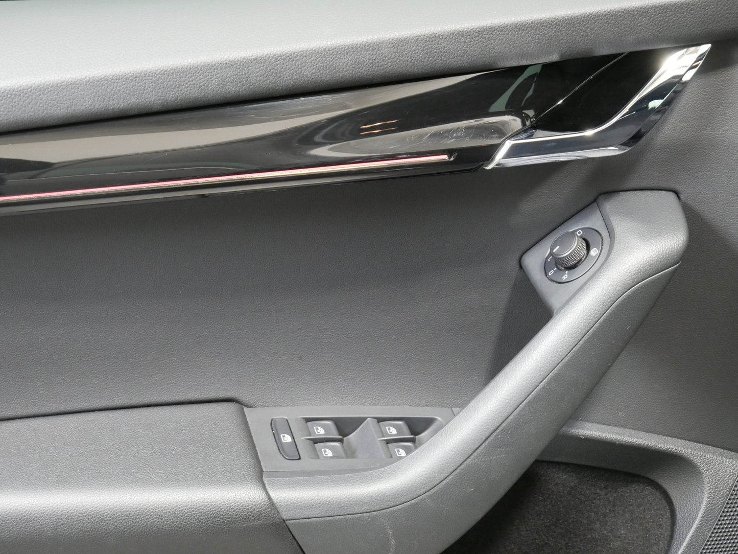 Škoda Octavia 2.0 TSI 140 kW L&K