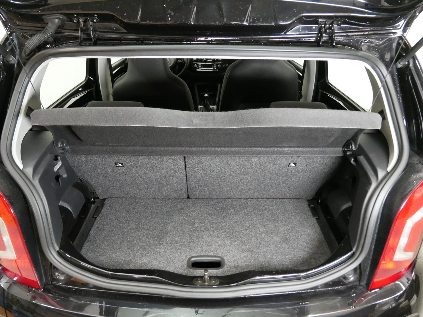 Volkswagen up! 1.0 MPI 55 kW MOVE