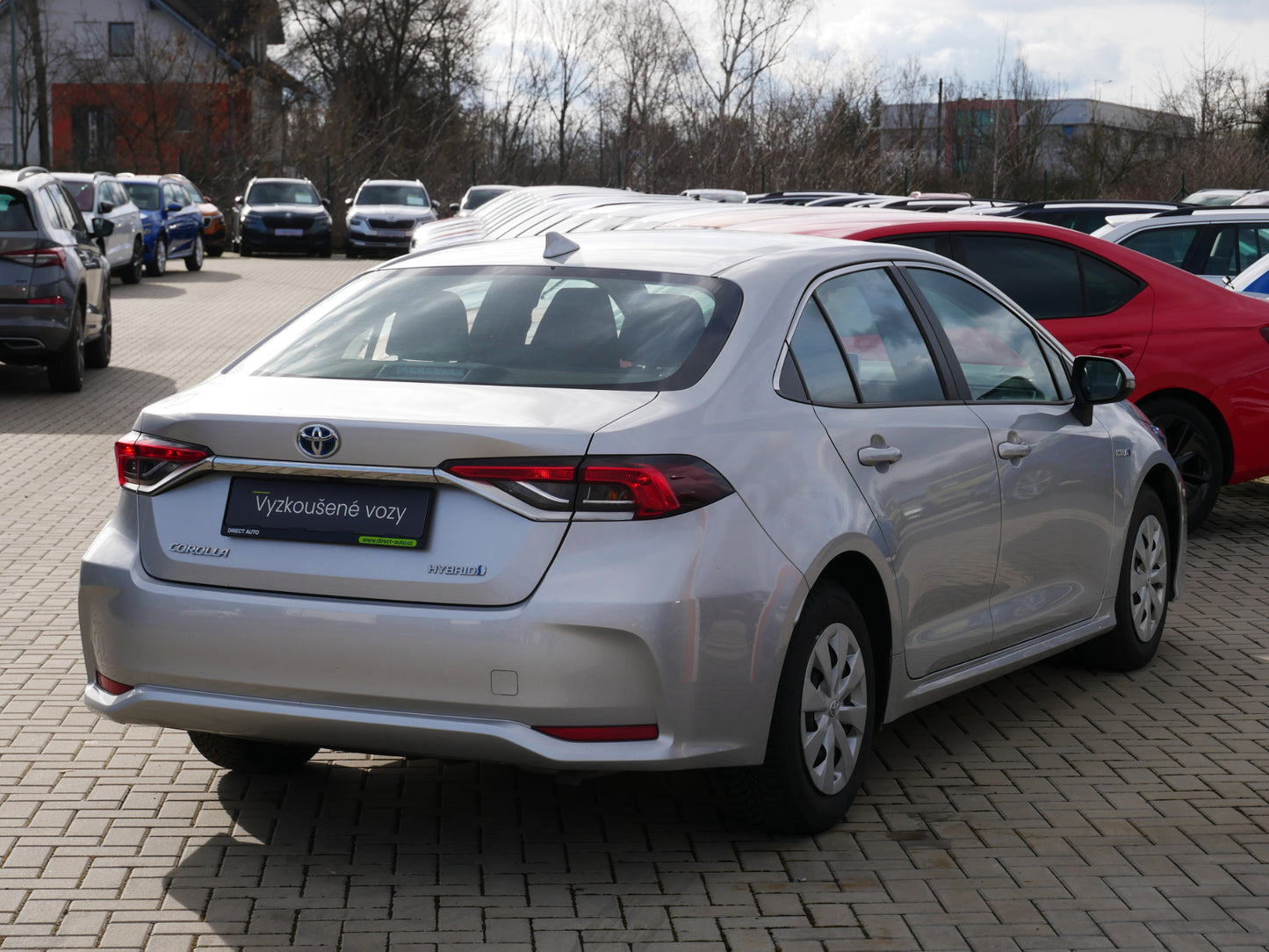 Toyota Corolla 1.8i HYBRID 72 kW