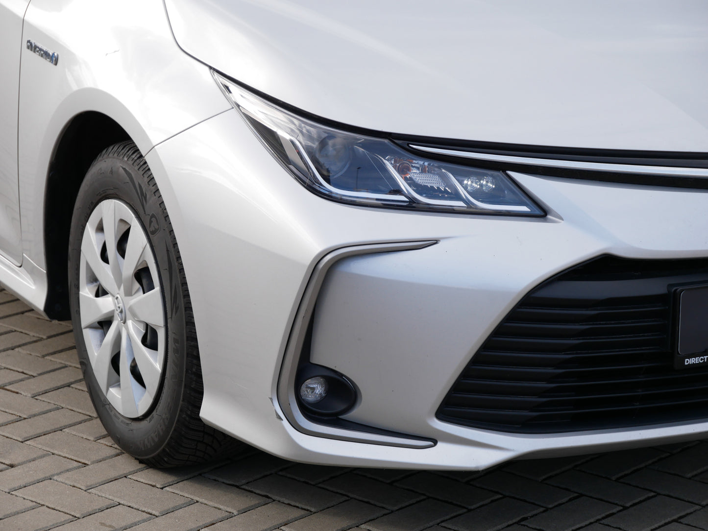 Toyota Corolla 1.8i HYBRID 72 kW