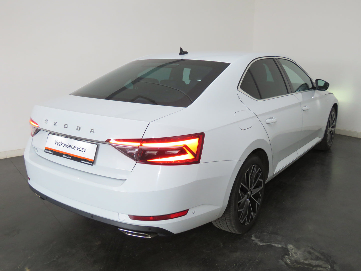 Škoda Superb 2.0 TSI L&K Paket Columbus