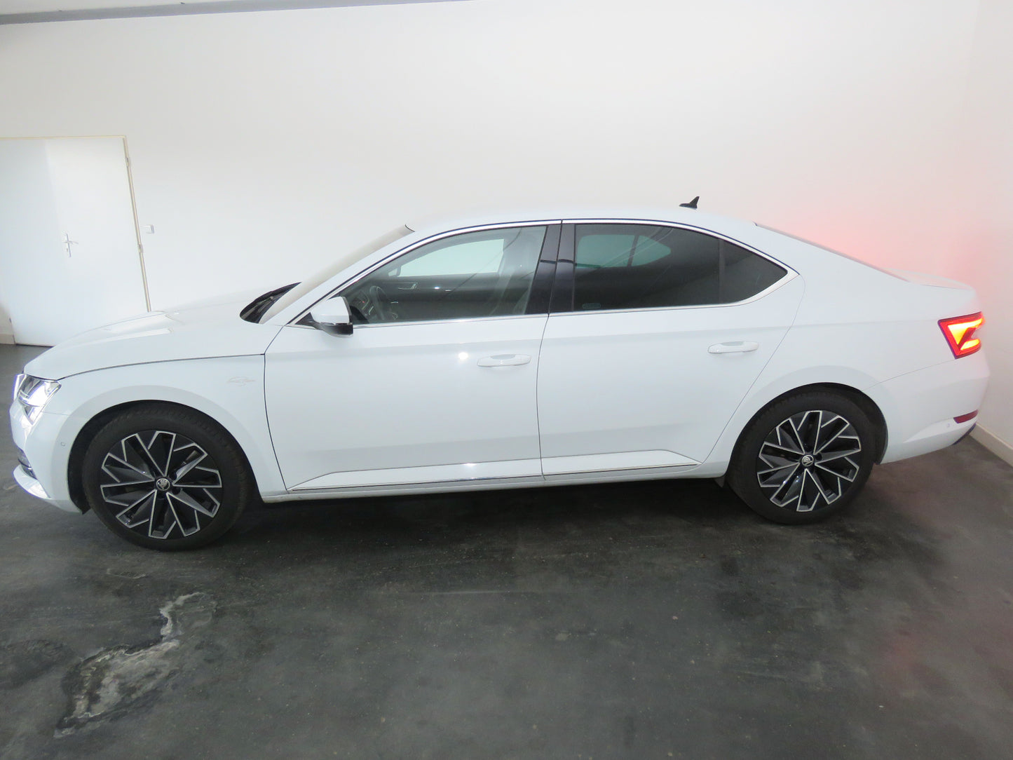 Škoda Superb 2.0 TSI L&K Paket Columbus