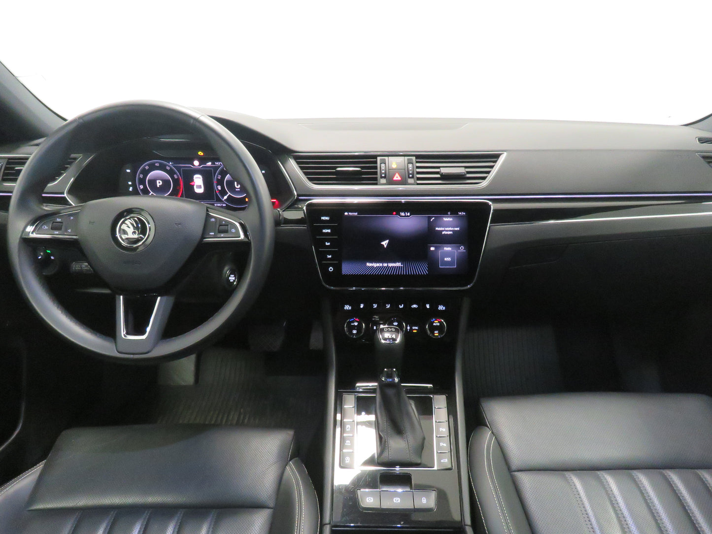 Škoda Superb 2.0 TSI L&K Paket Columbus