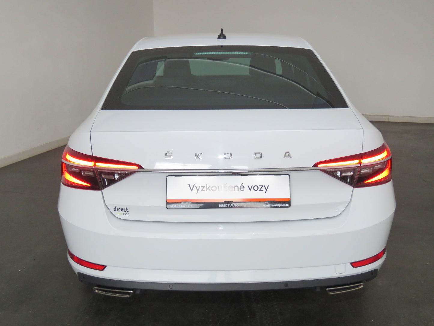 Škoda Superb 2.0 TSI L&K Paket Columbus