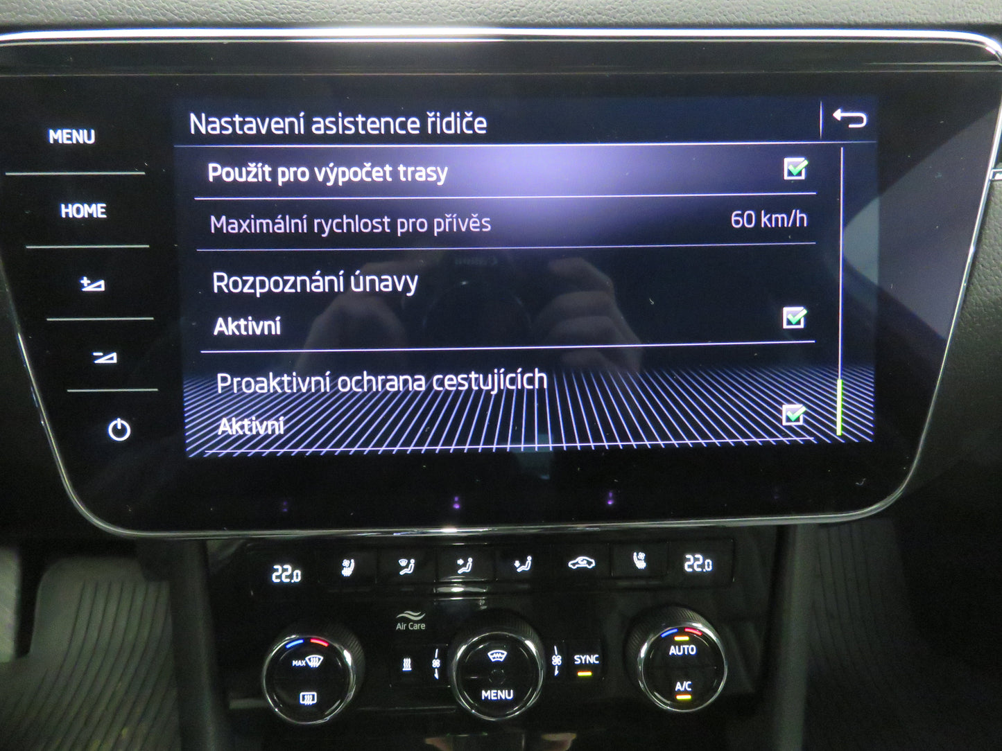 Škoda Superb 2.0 TSI L&K Paket Columbus
