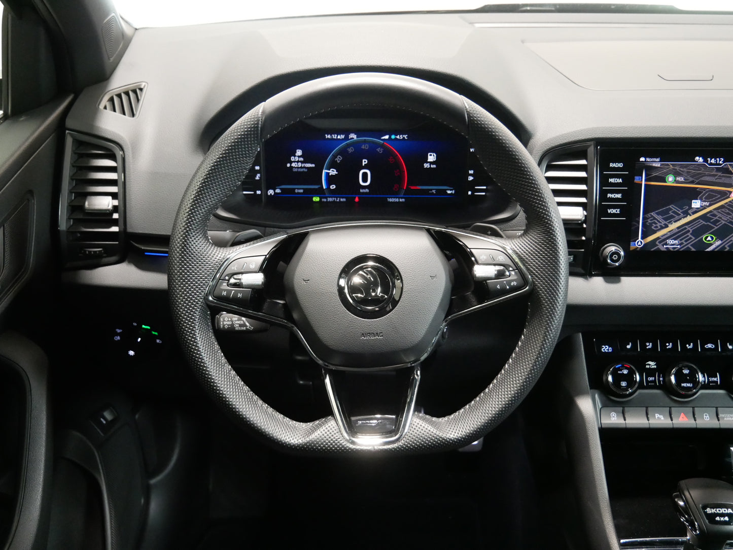 Škoda Karoq 2.0 TDI 110 kW Sportline