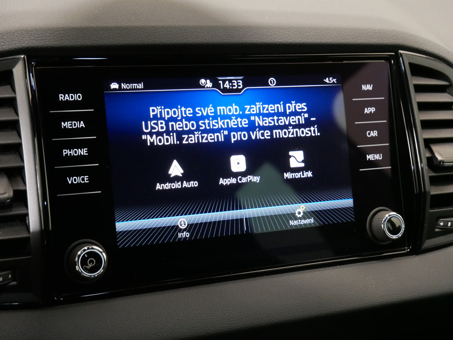 Škoda Karoq 2.0 TDI 110 kW Sportline