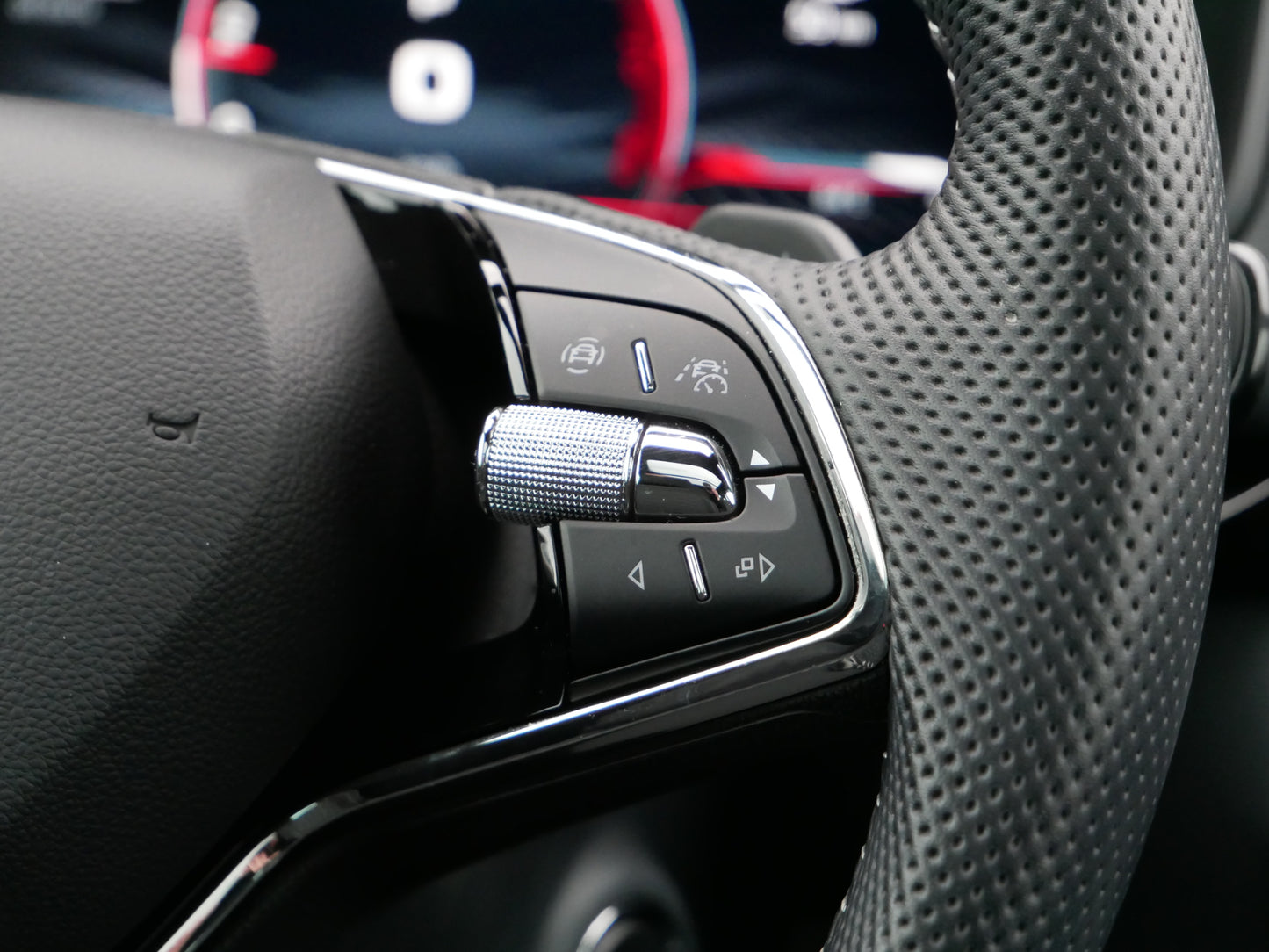 Škoda Karoq 1.5 TSI 110 kW SportLine