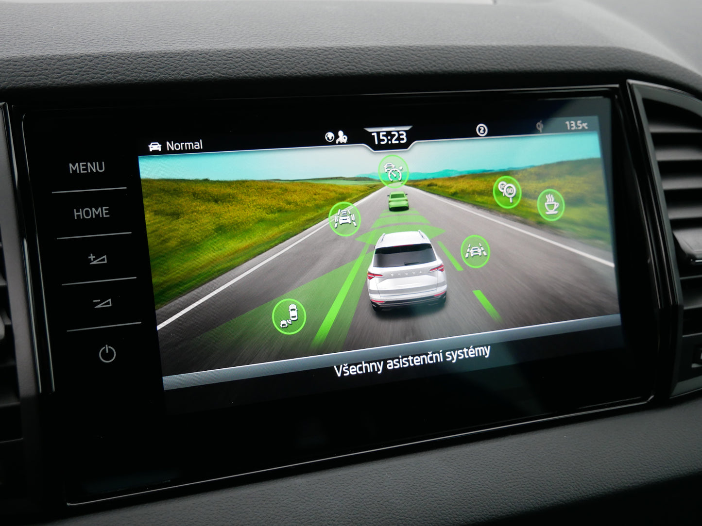 Škoda Karoq 1.5 TSI 110 kW SportLine