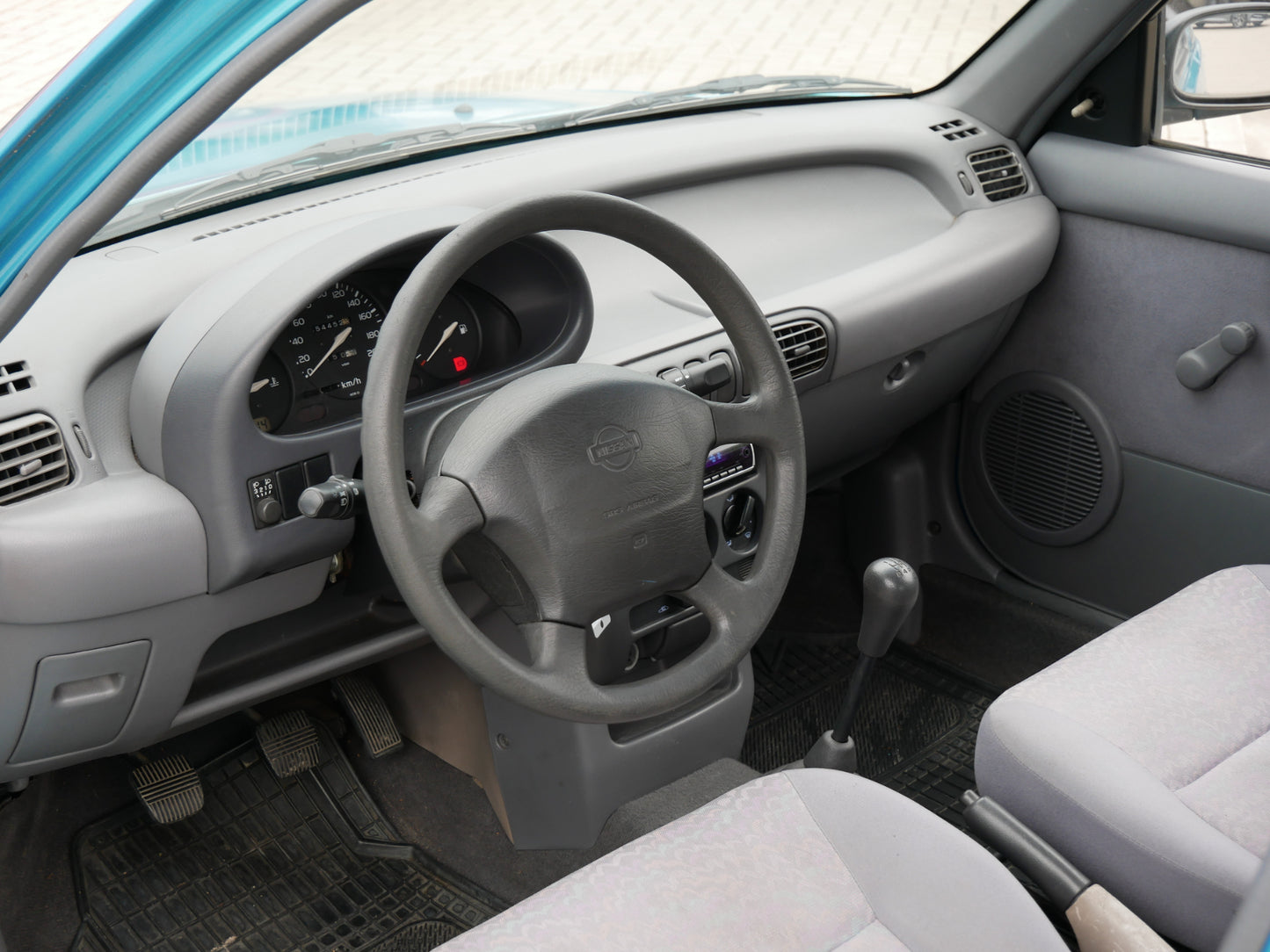 Nissan Micra 1.0 40 kW