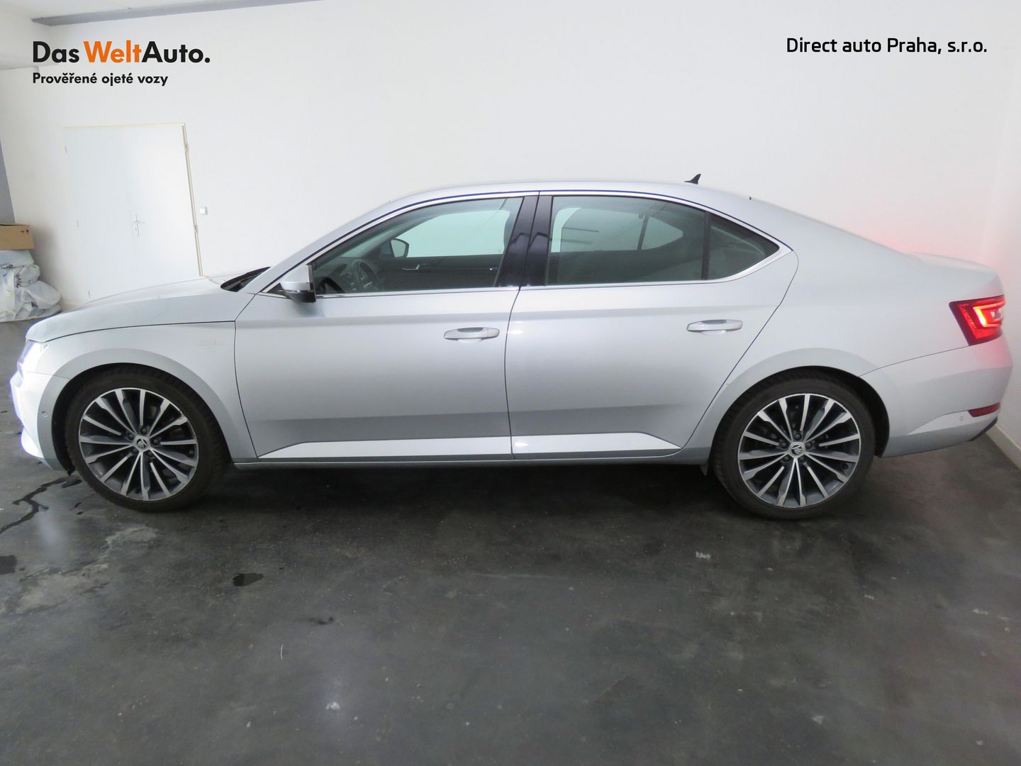 Škoda Superb 2.0 TDI 140 kW L&K Paket Comfort