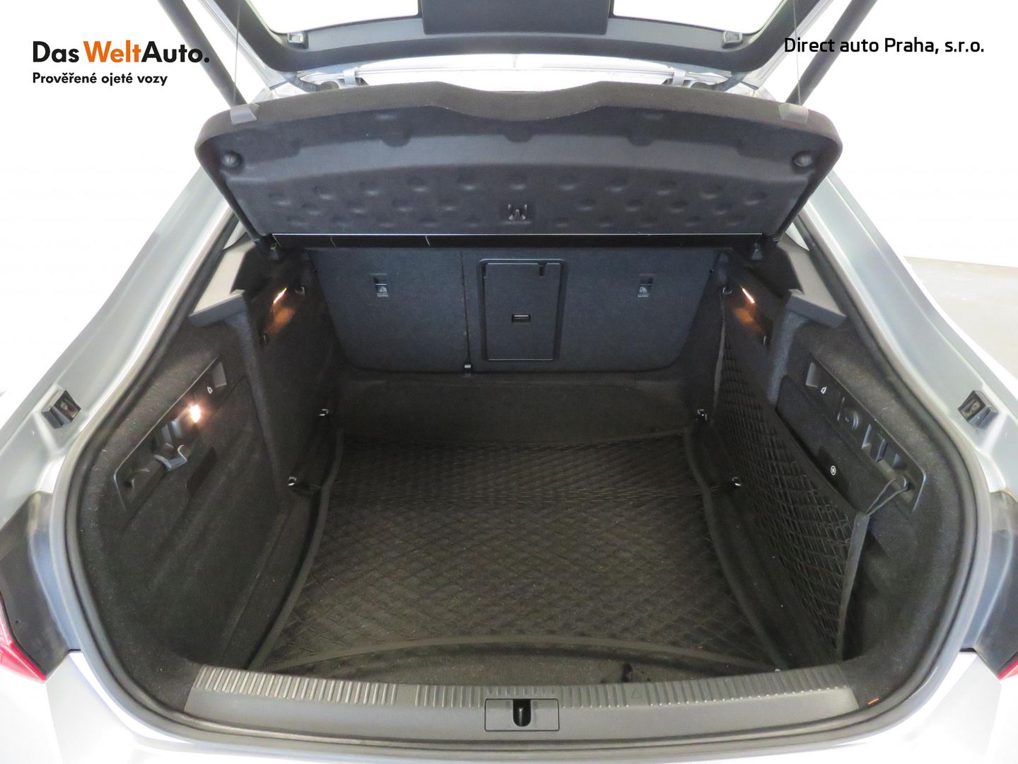 Škoda Superb 2.0 TDI 140 kW L&K Paket Comfort