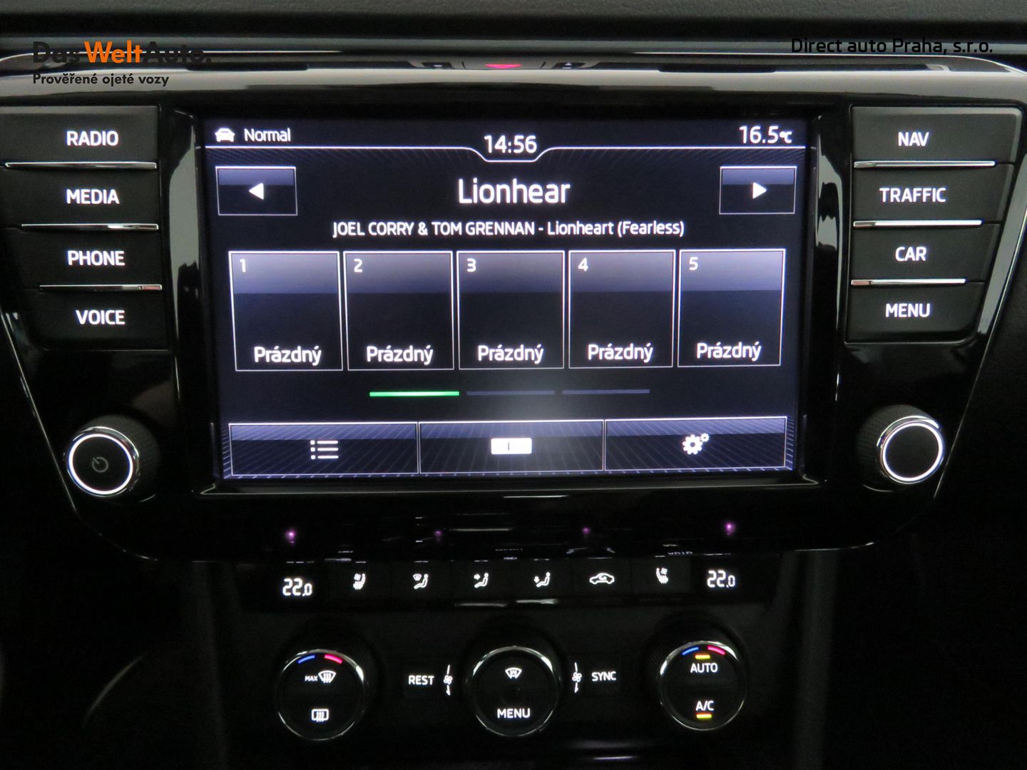 Škoda Superb 2.0 TDI 140 kW L&K Paket Comfort