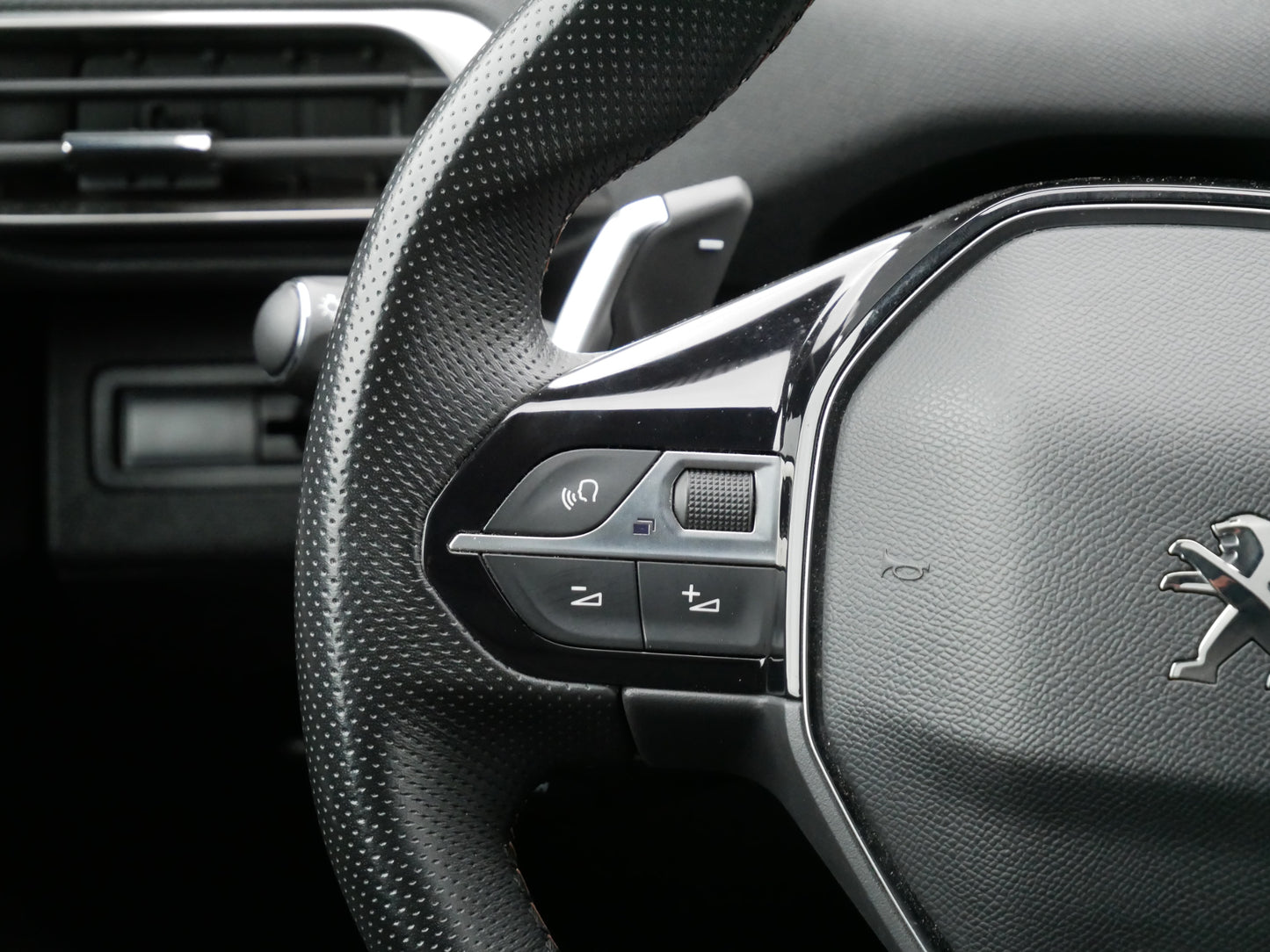 Peugeot 5008 1.6 HDI 133 kW GT line