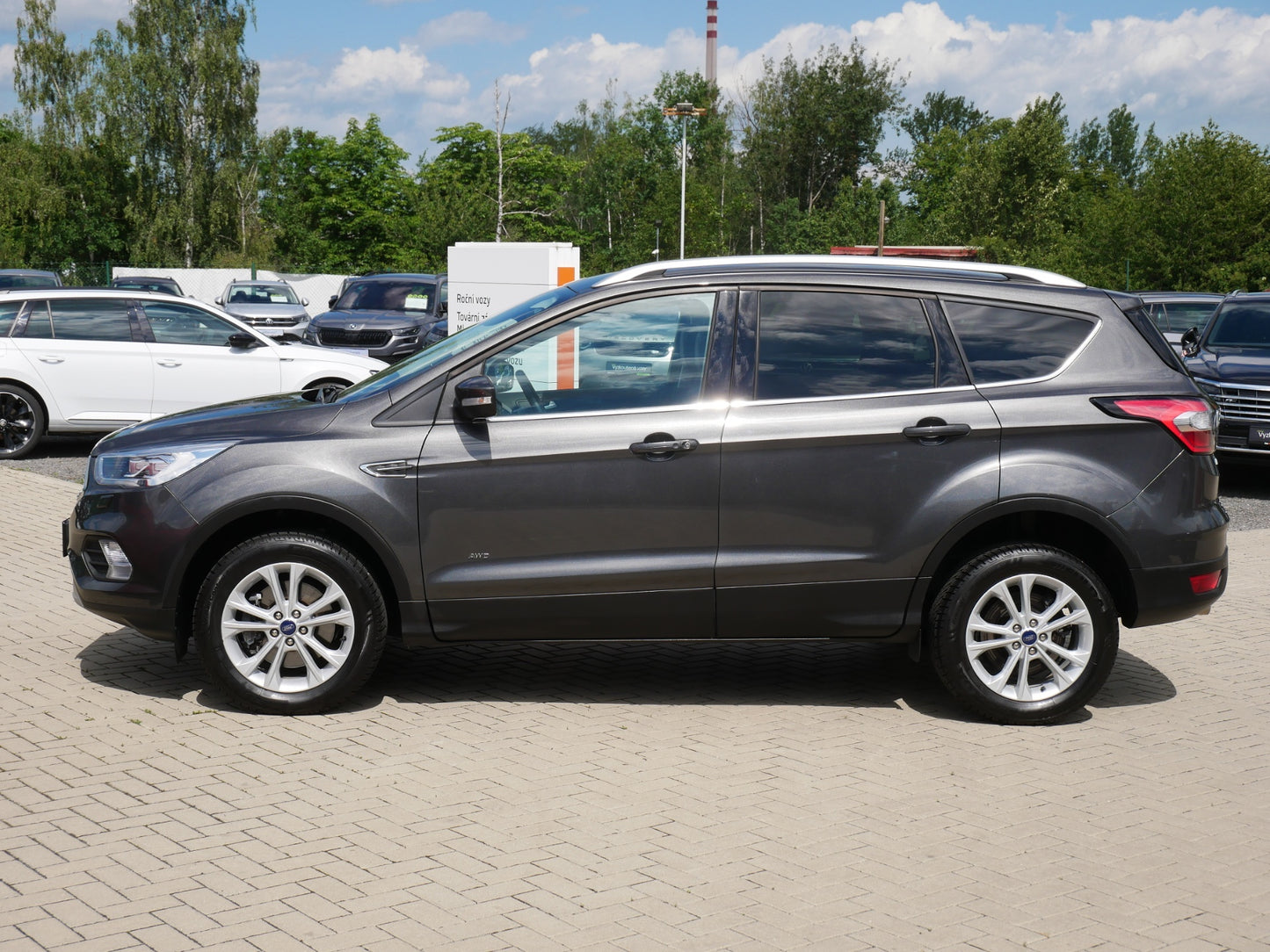 Ford Kuga 2.0 TDCi 132 kW Titanium