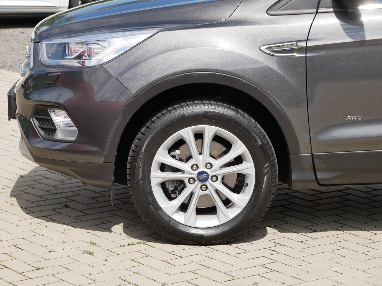 Ford Kuga 2.0 TDCi 132 kW Titanium