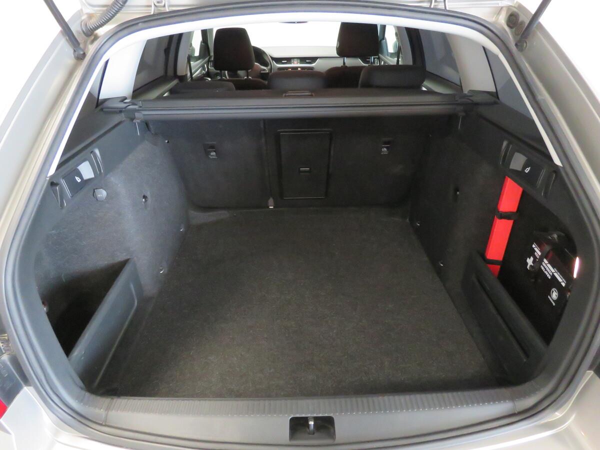Škoda Octavia 2.0 TDI 135 kW Scout