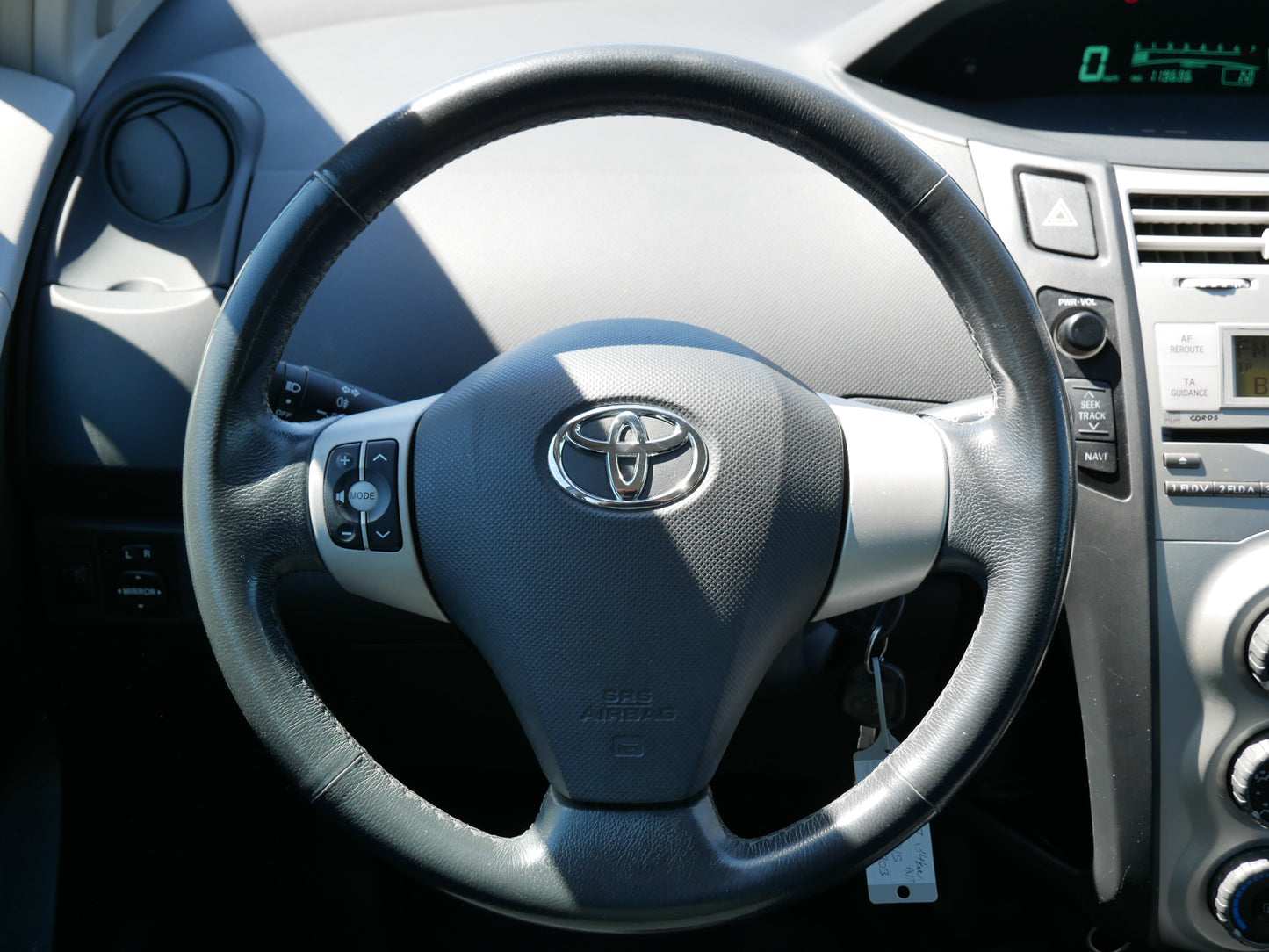 Toyota Yaris 1.3 CVVT 64 kW AUT