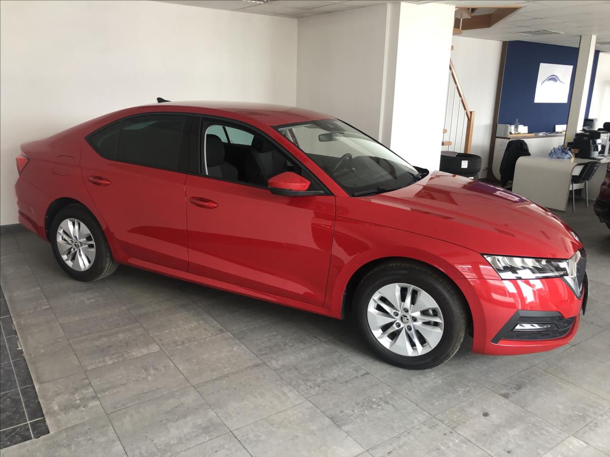 Škoda Octavia 1.5 G-TEC/96 kW/DSG/AMBI+/LED