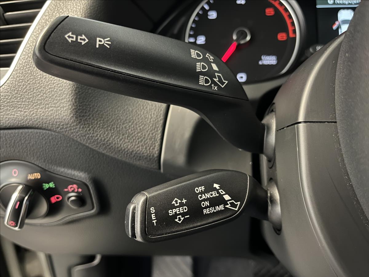 Audi Q5 2.0 TDI S-Line
