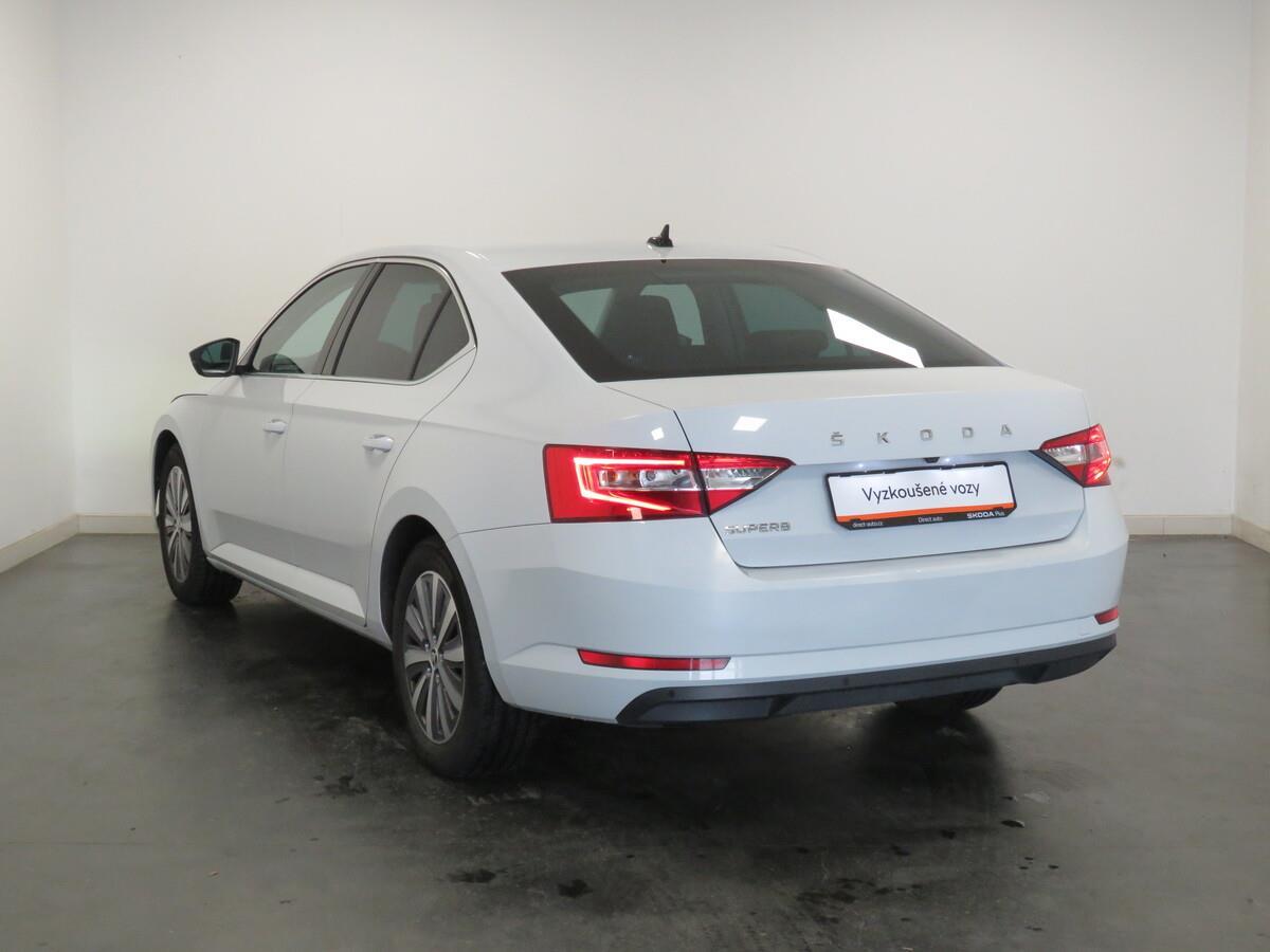 Škoda Superb 2.0 TDI 110 kW DSG Style Plus