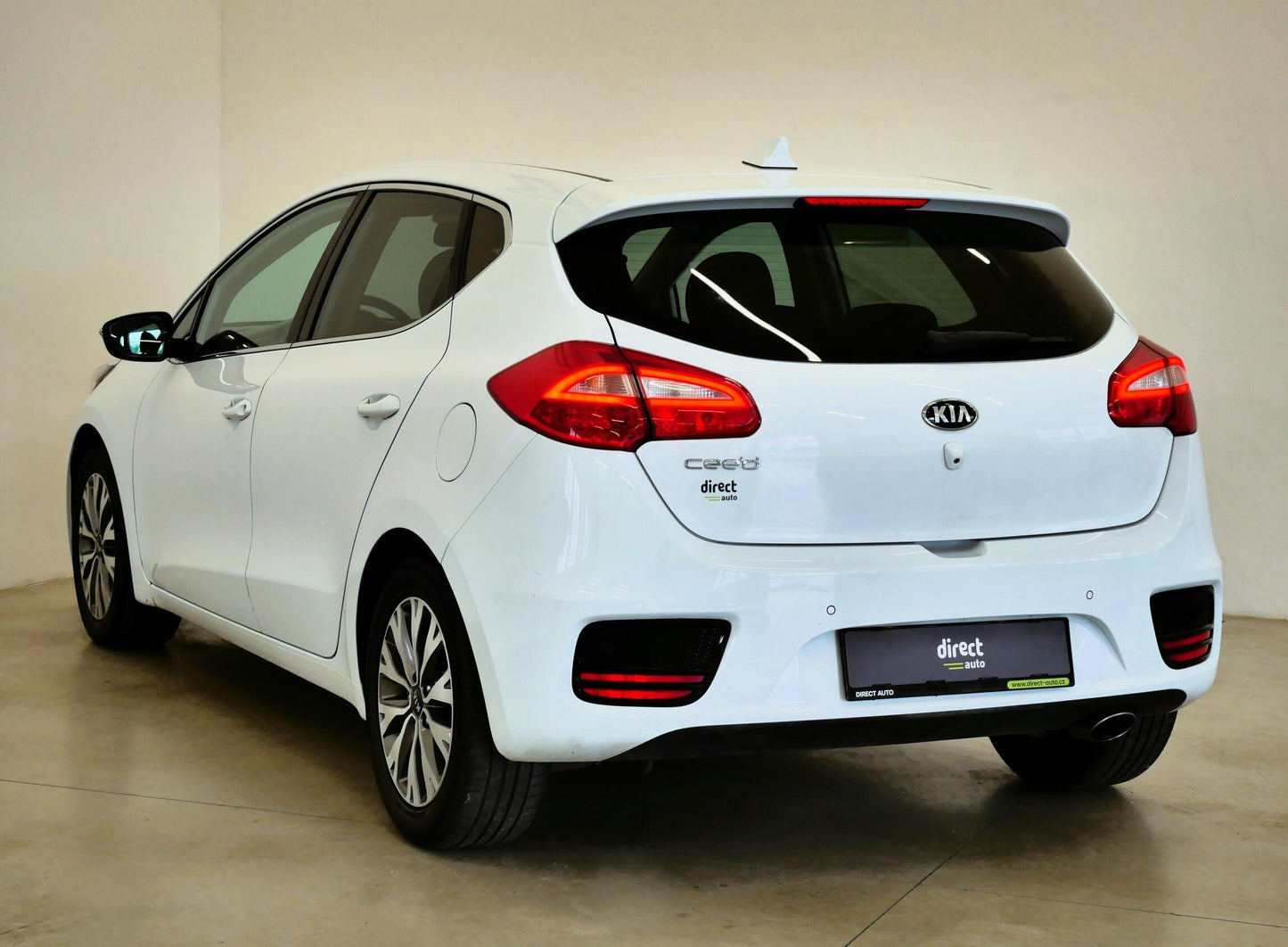 Kia Ceed 1.6 GDi Top