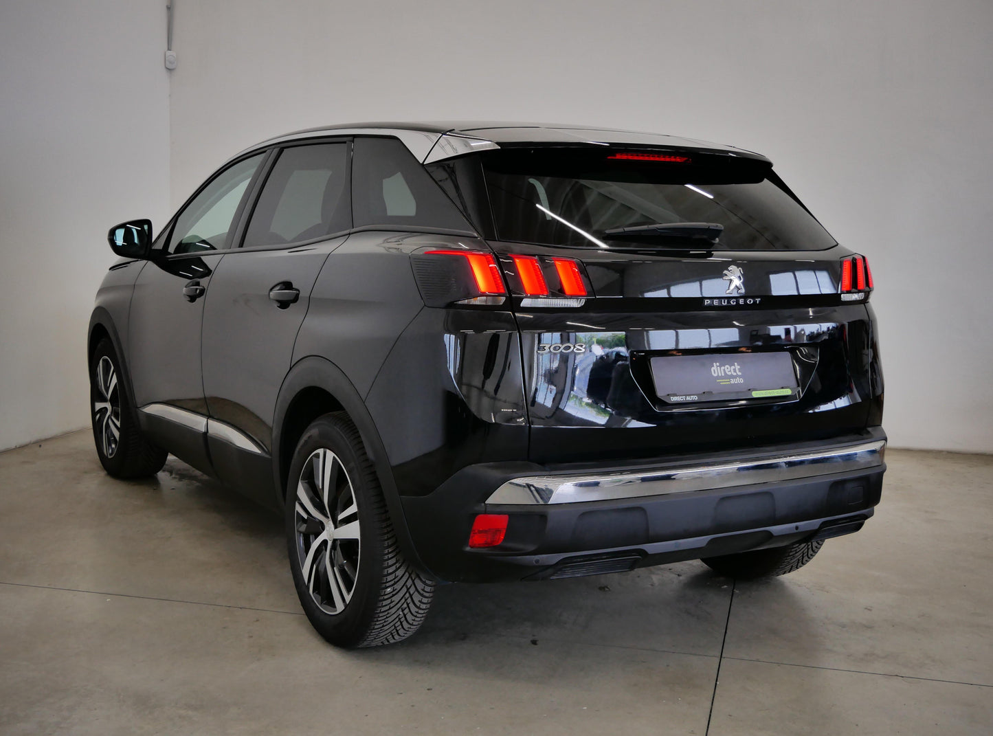 Peugeot 3008 1.2 PureTech 96 kW Allure