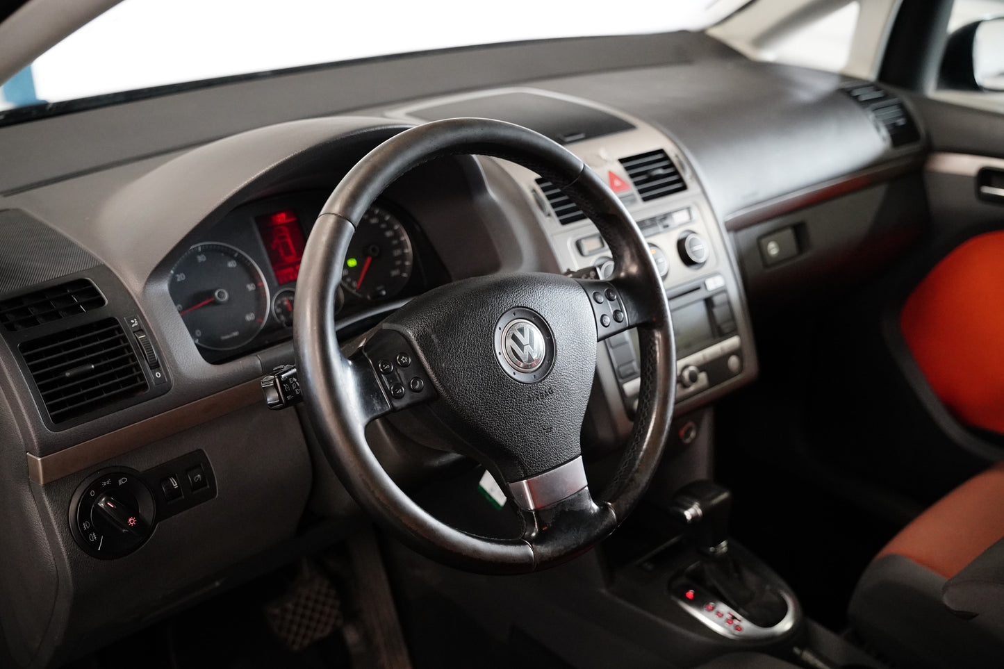 Volkswagen Touran 2.0 TDI 125 kW CrossTouran