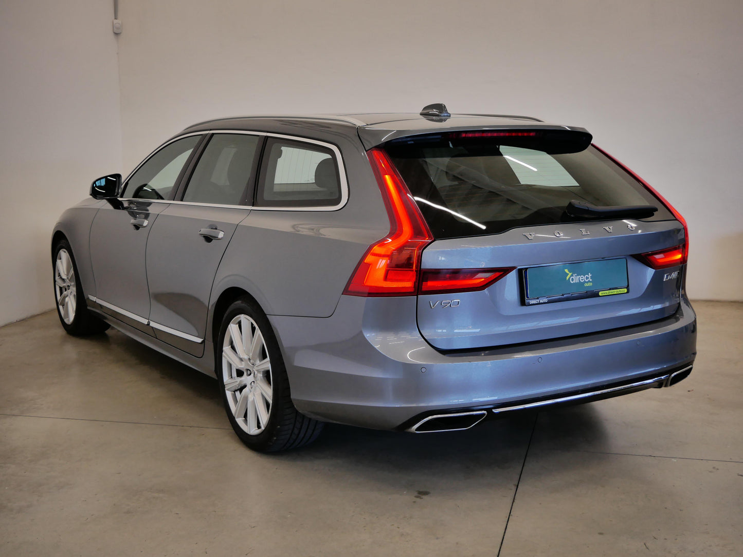 Volvo V90 D4 140 kW AWD Inscription