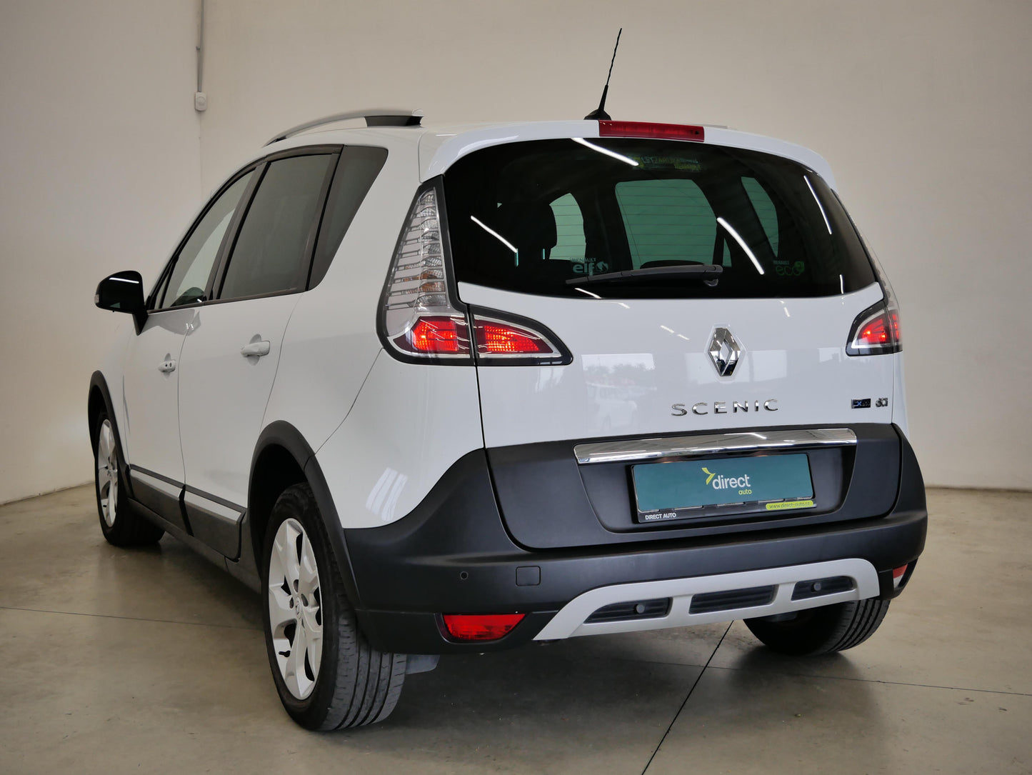 Renault Scénic 1.6 dCi 96 kW X-MOD Privilege