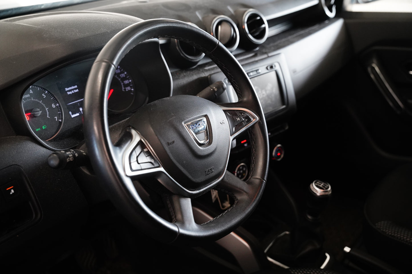 Dacia Duster 1.6i 84 kW Access