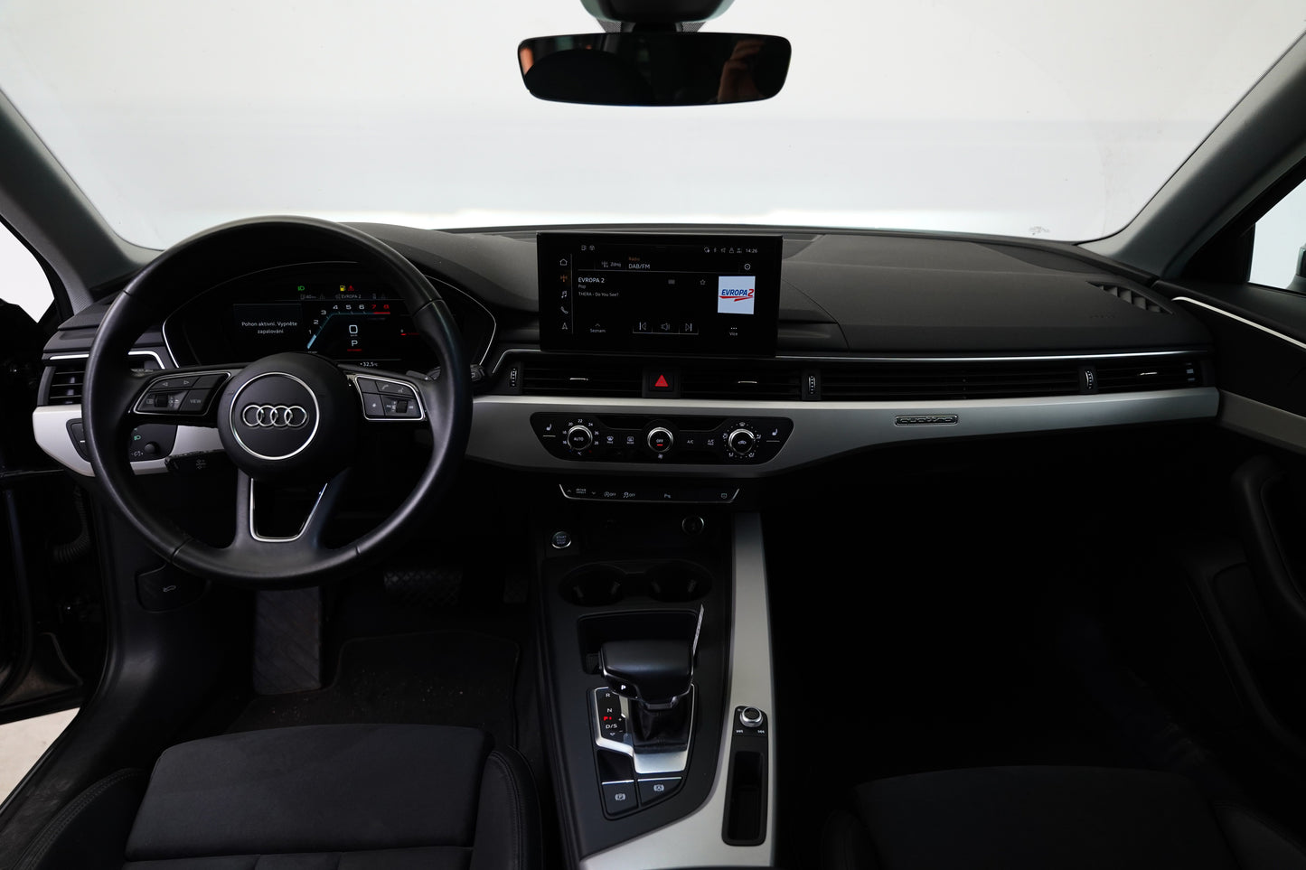 Audi A4 45 TFSI 195 kW quattro S line