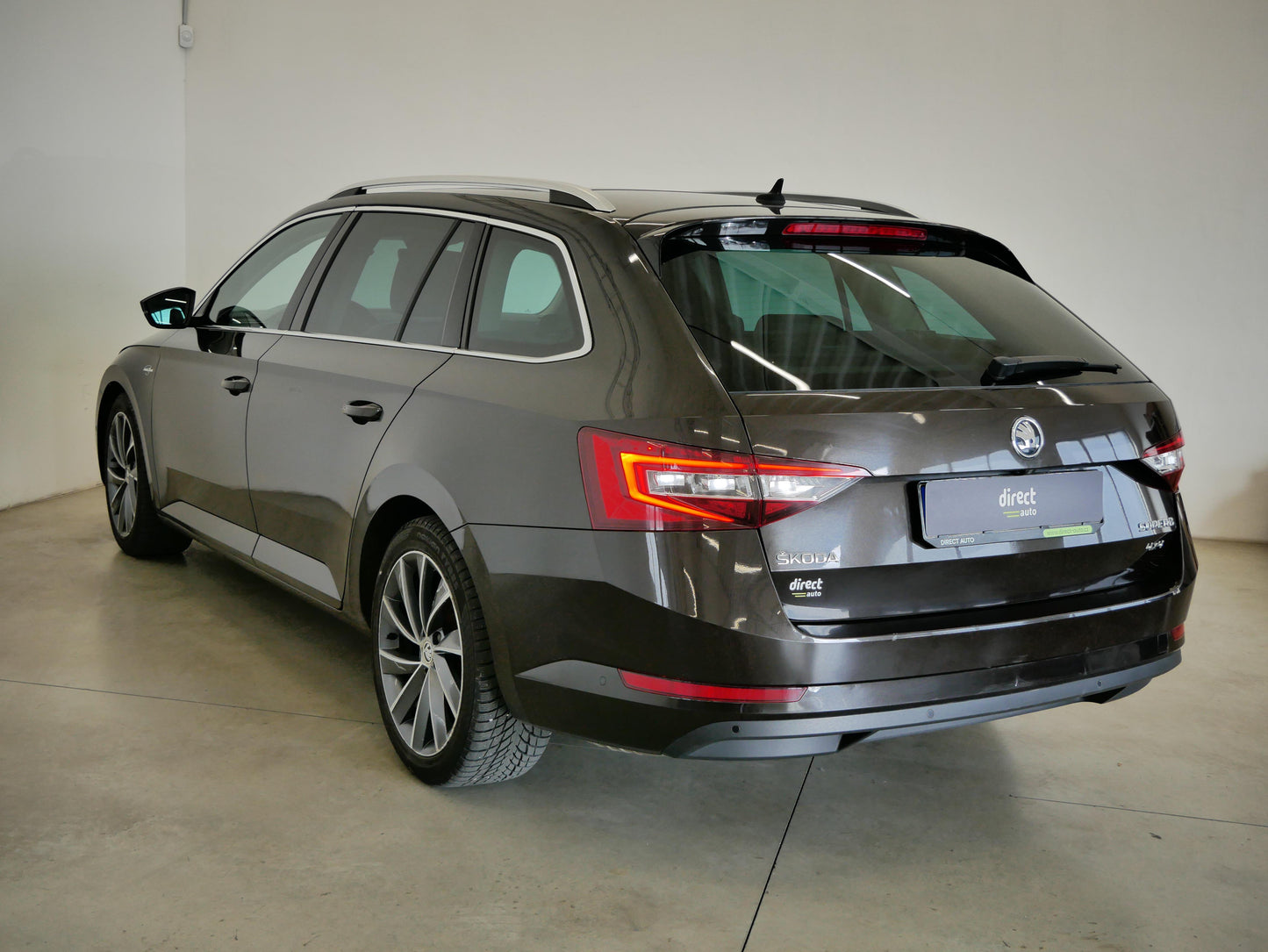 Škoda Superb 2.0 TDI 140 kW 4x4 L&K