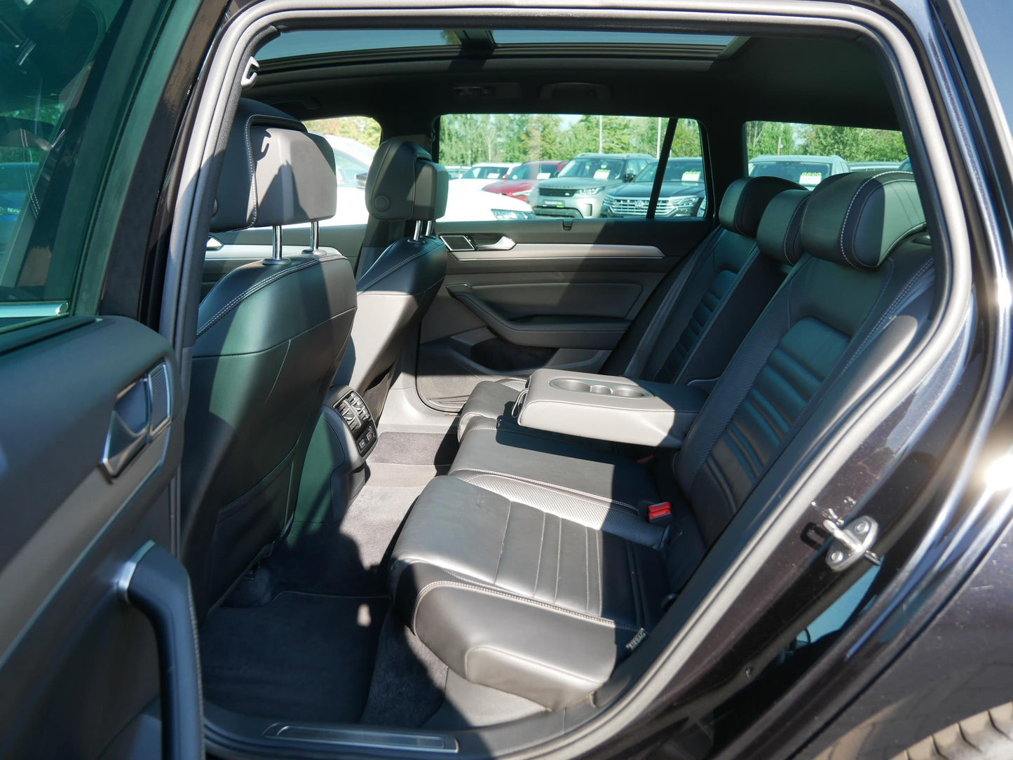 Volkswagen Passat 2.0 TSI 206 kW R-line