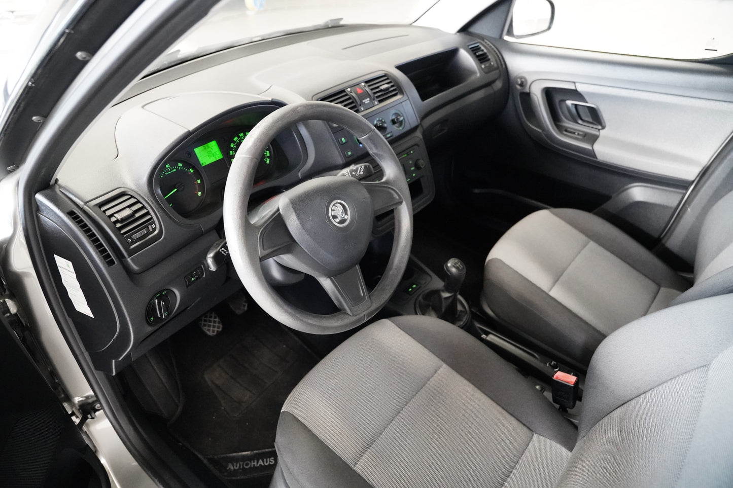 Škoda Roomster 1.2 HTP 51 kW Active