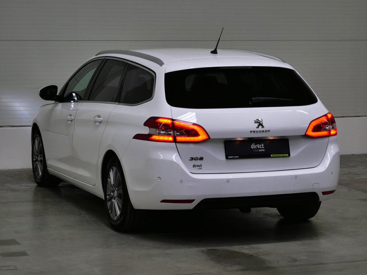 Peugeot 308 1.5 BlueHDI 96 kW Allure