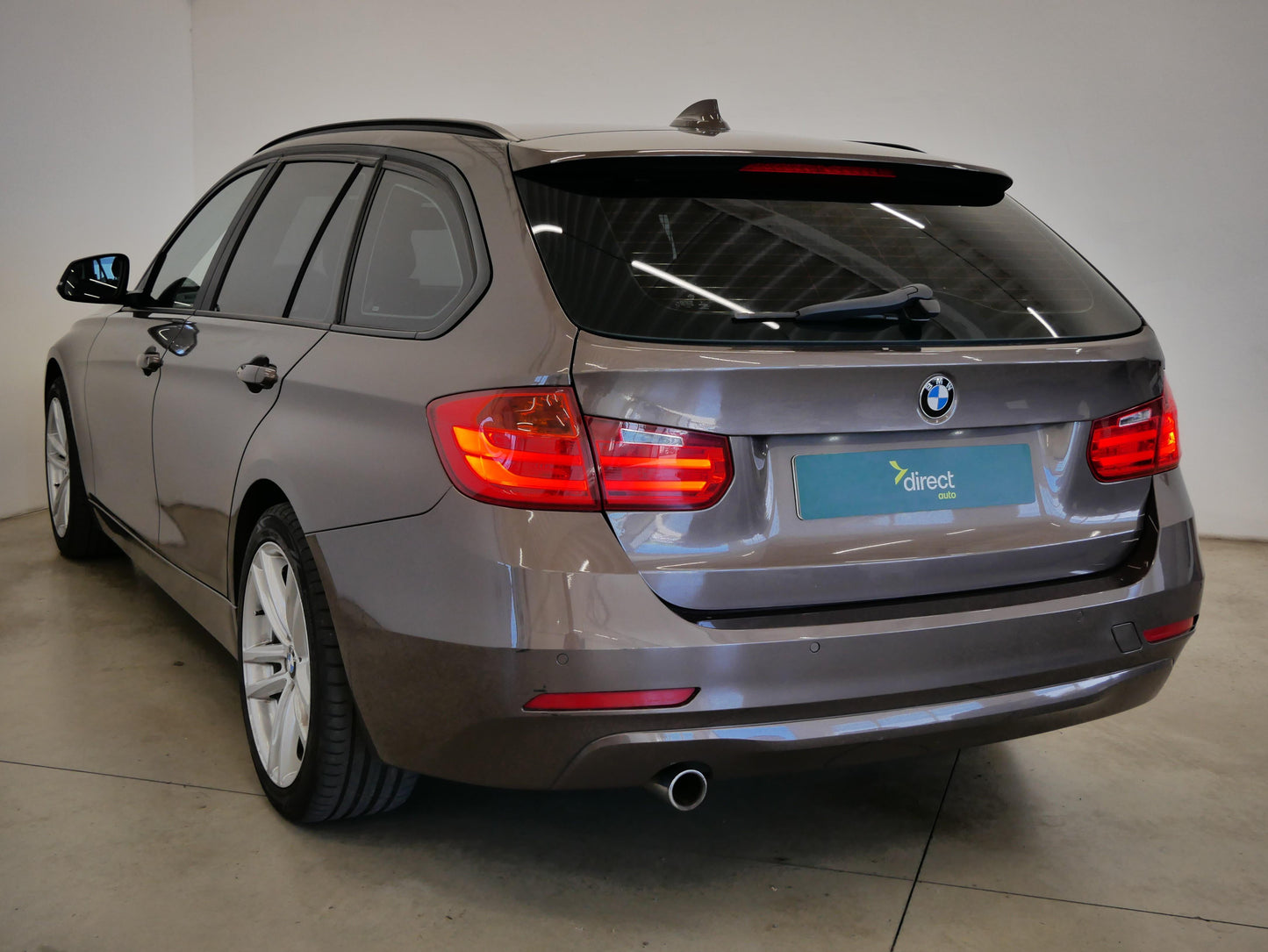 BMW Řada 3 318d 105 kW xDrive Touring