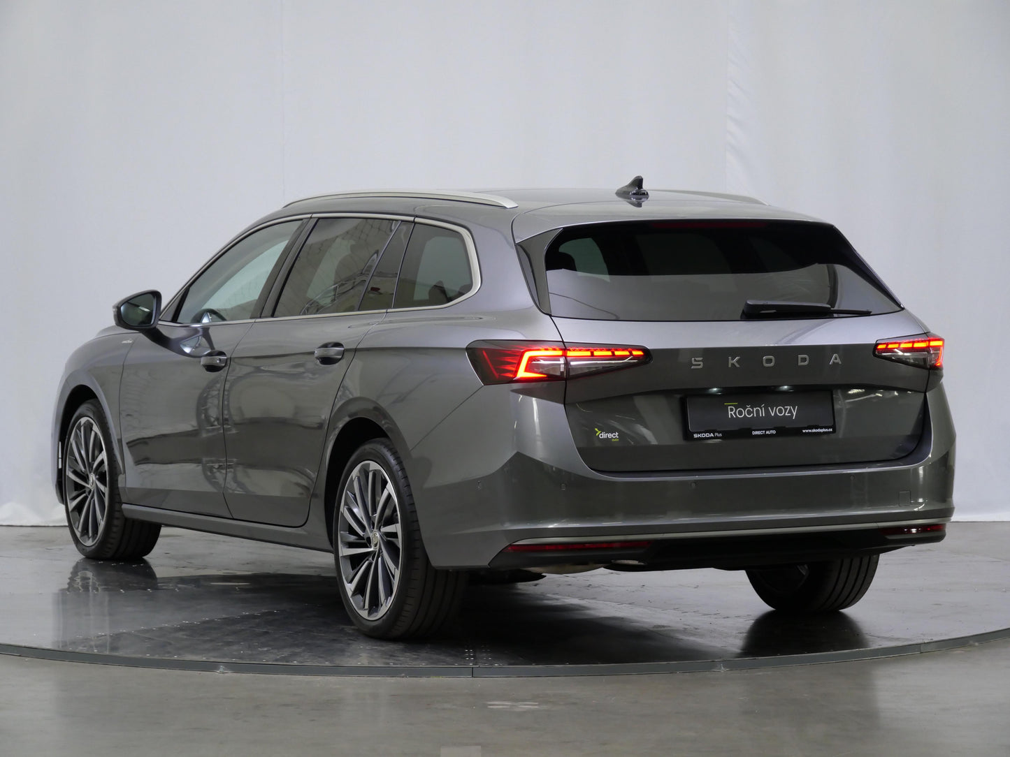 Škoda Superb 2.0 TDI 142 kW L&K