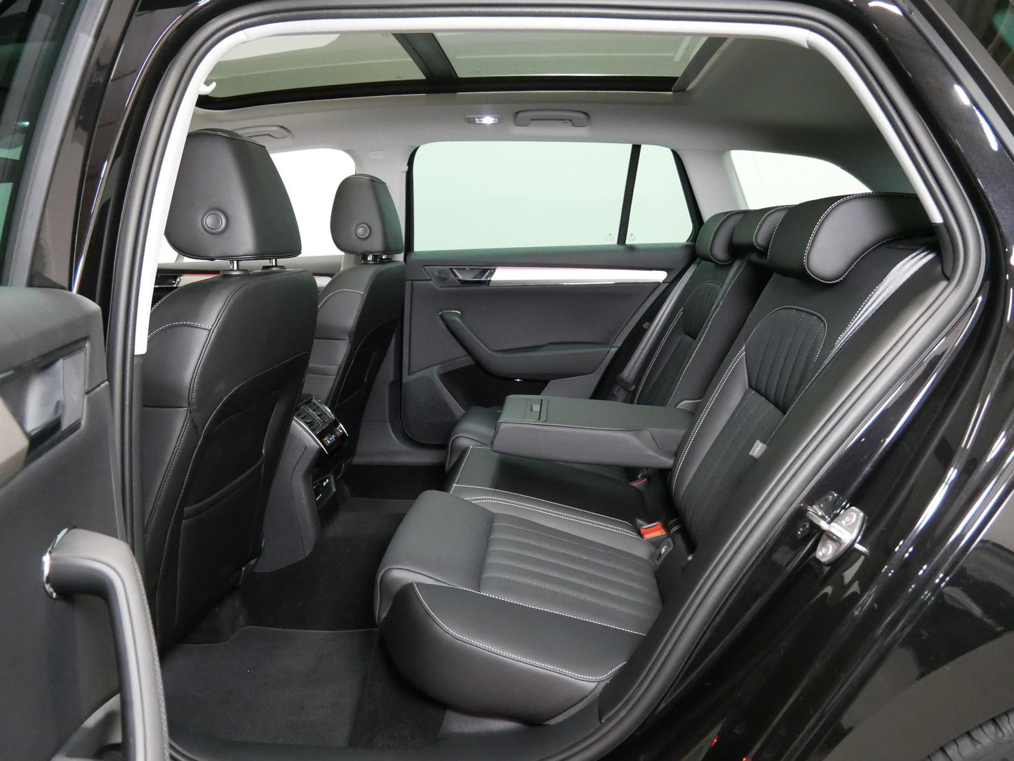 Škoda Superb 2.0 TDI 147 kW Style