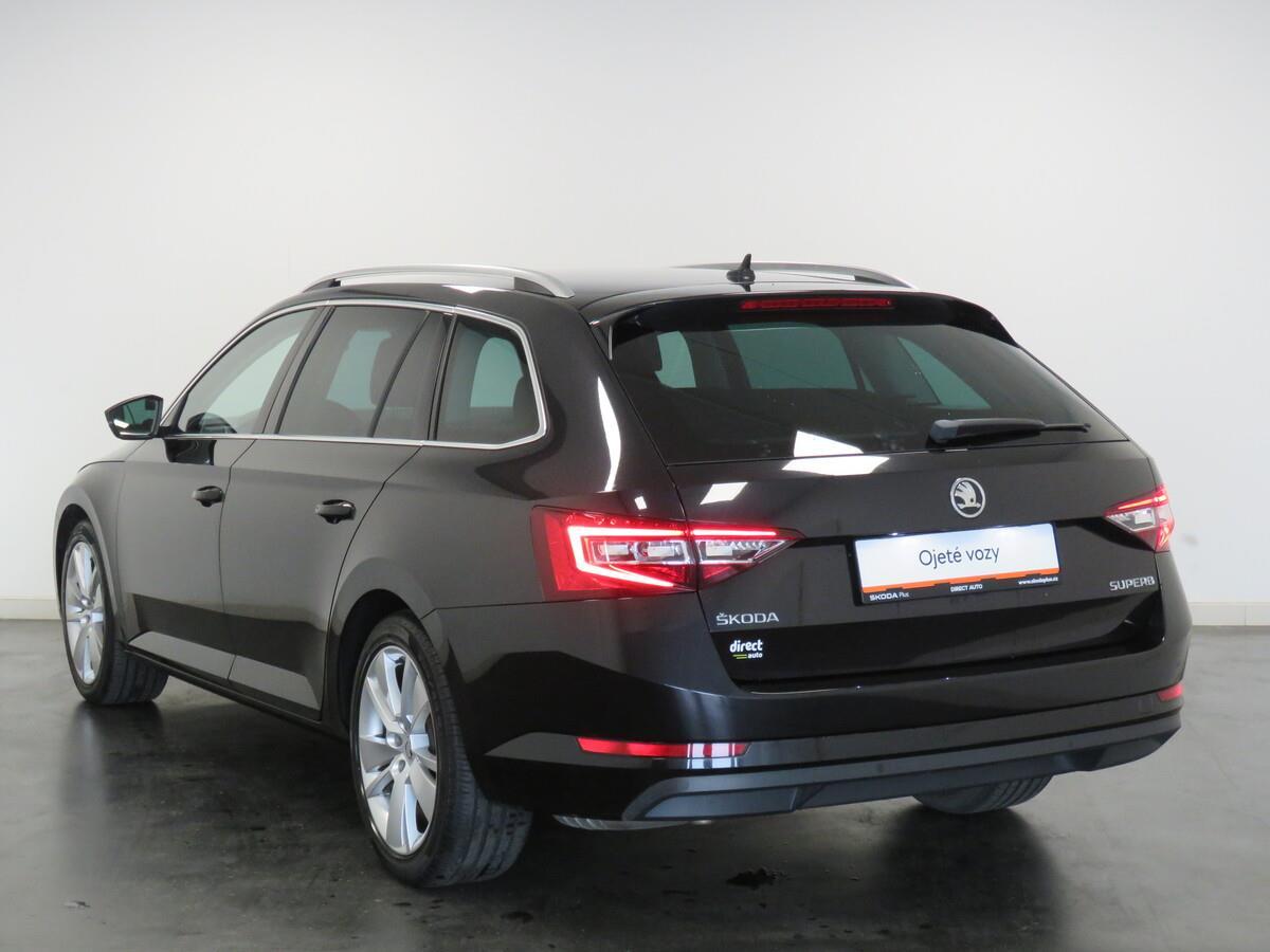 Škoda Superb 2.0 TDI 140 kW Style Plus