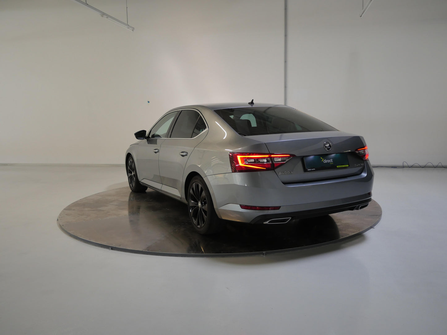 Škoda Superb 2.0 TDI 110 kW Style Plus