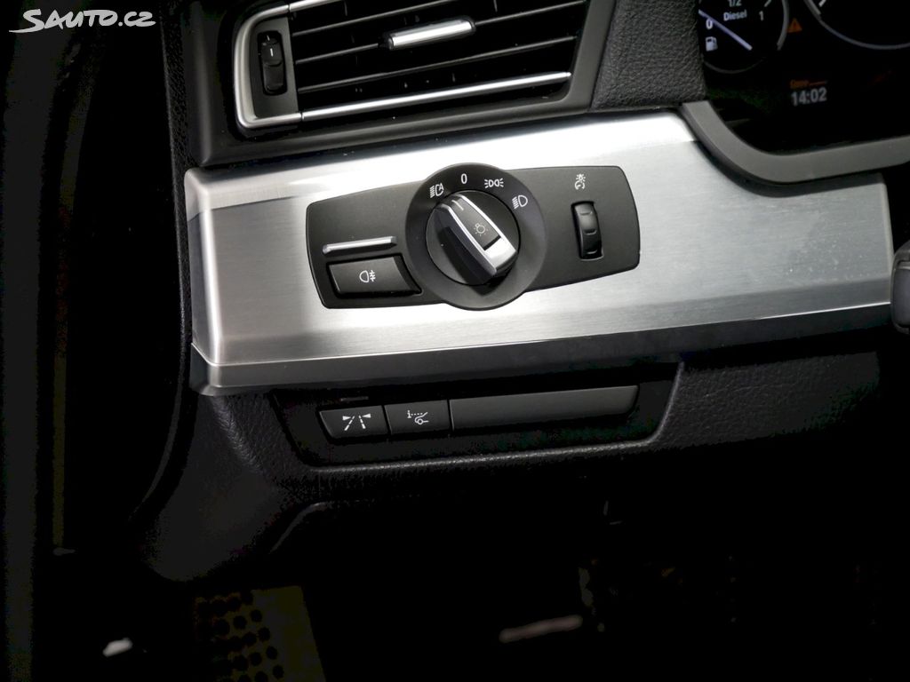 BMW 740 740D/225kW/NAVI/XENON/HUD/360°